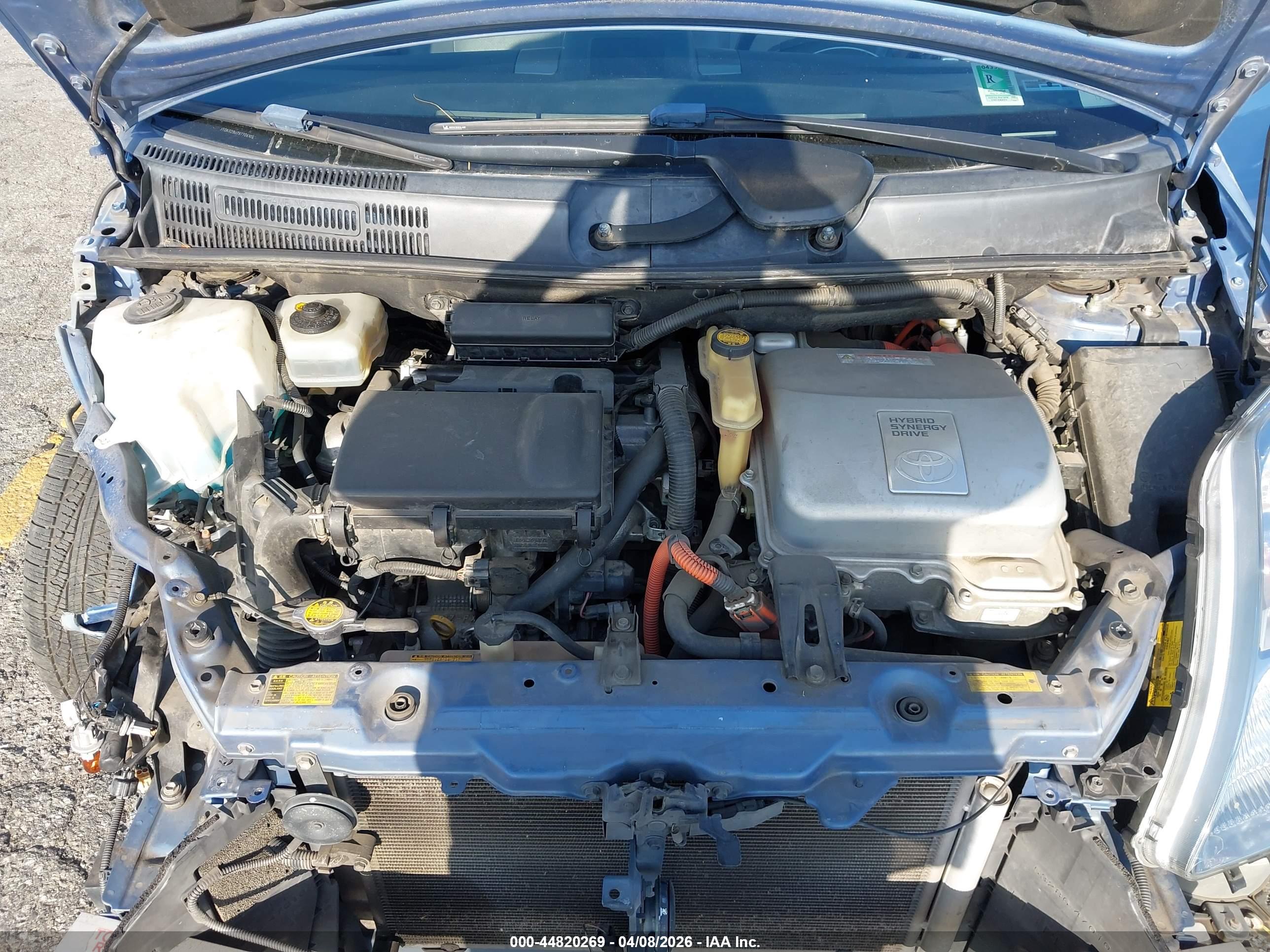 TOYOTA PRIUS image 10