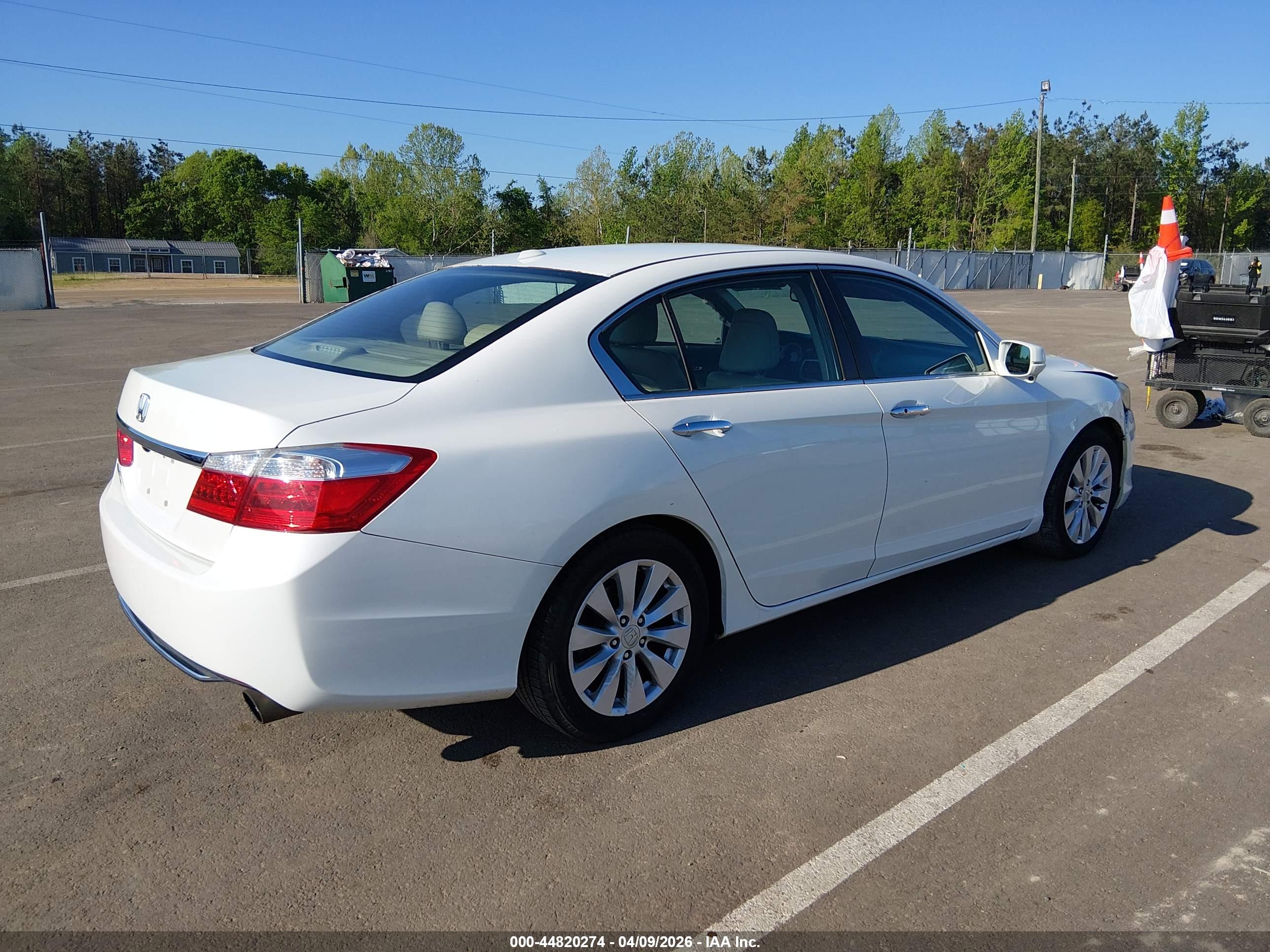 HONDA ACCORD image 4