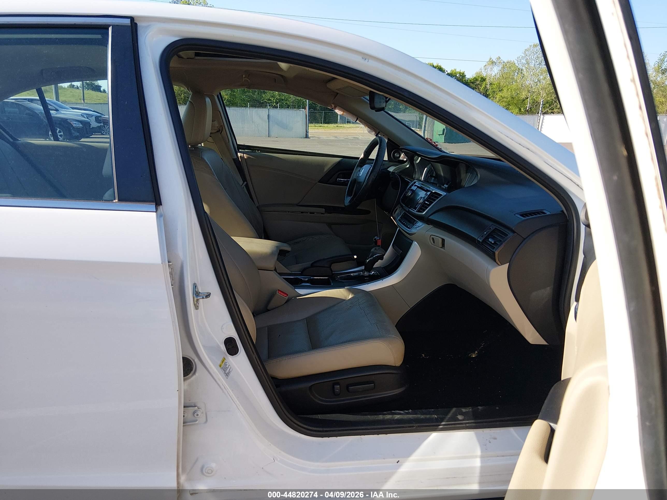 HONDA ACCORD image 5