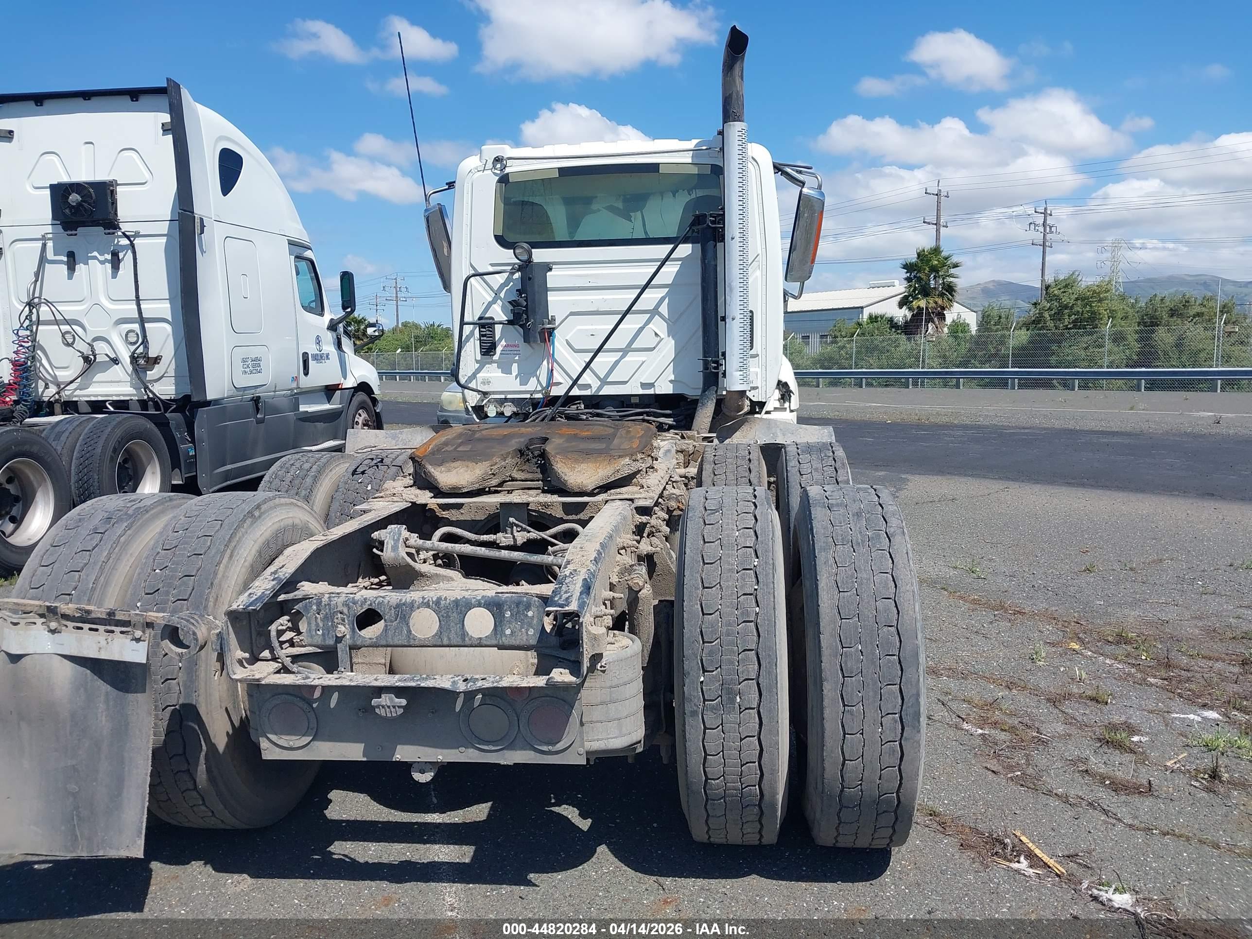 INTERNATIONAL PROSTAR image 8