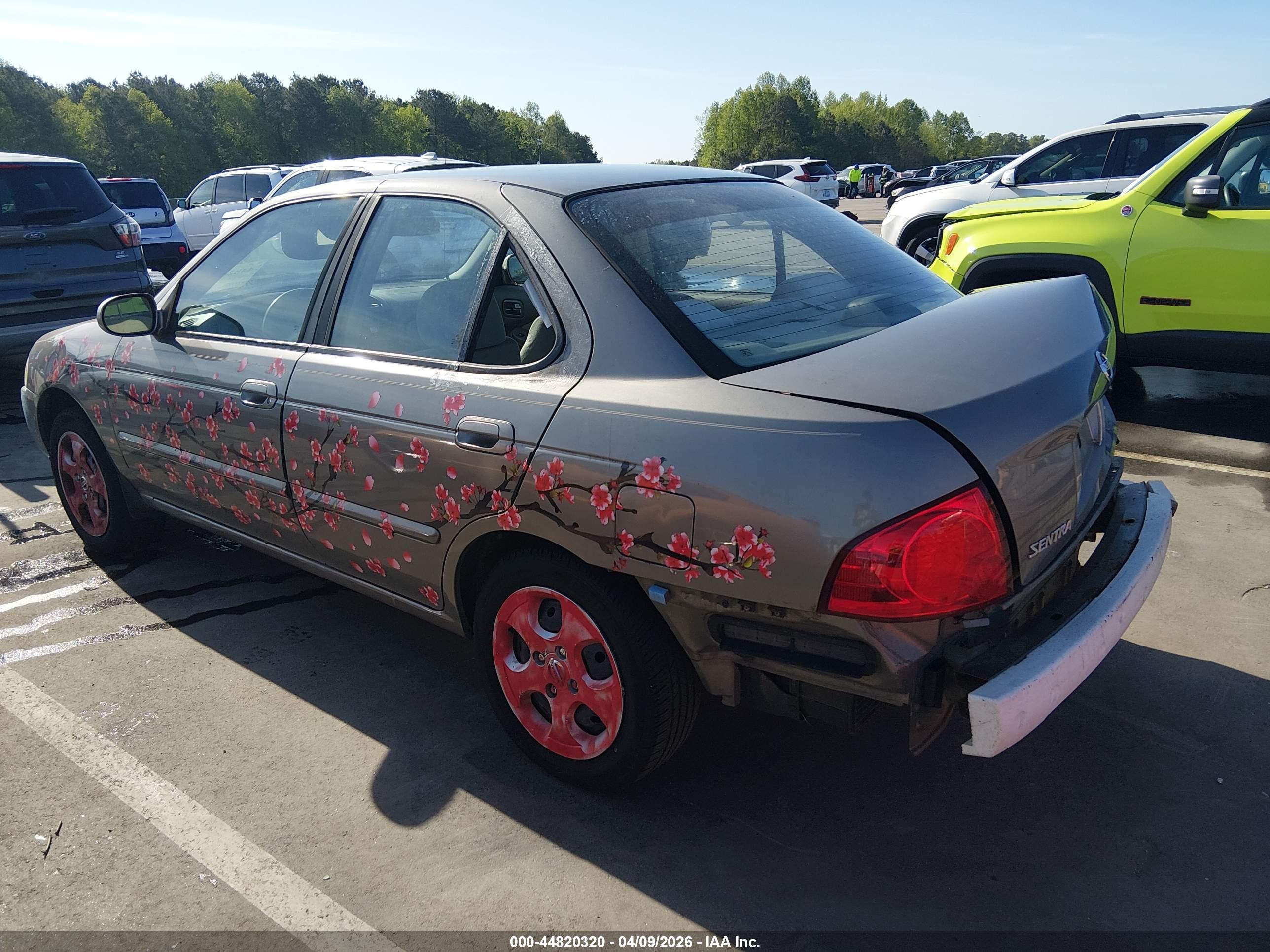 NISSAN SENTRA image 3