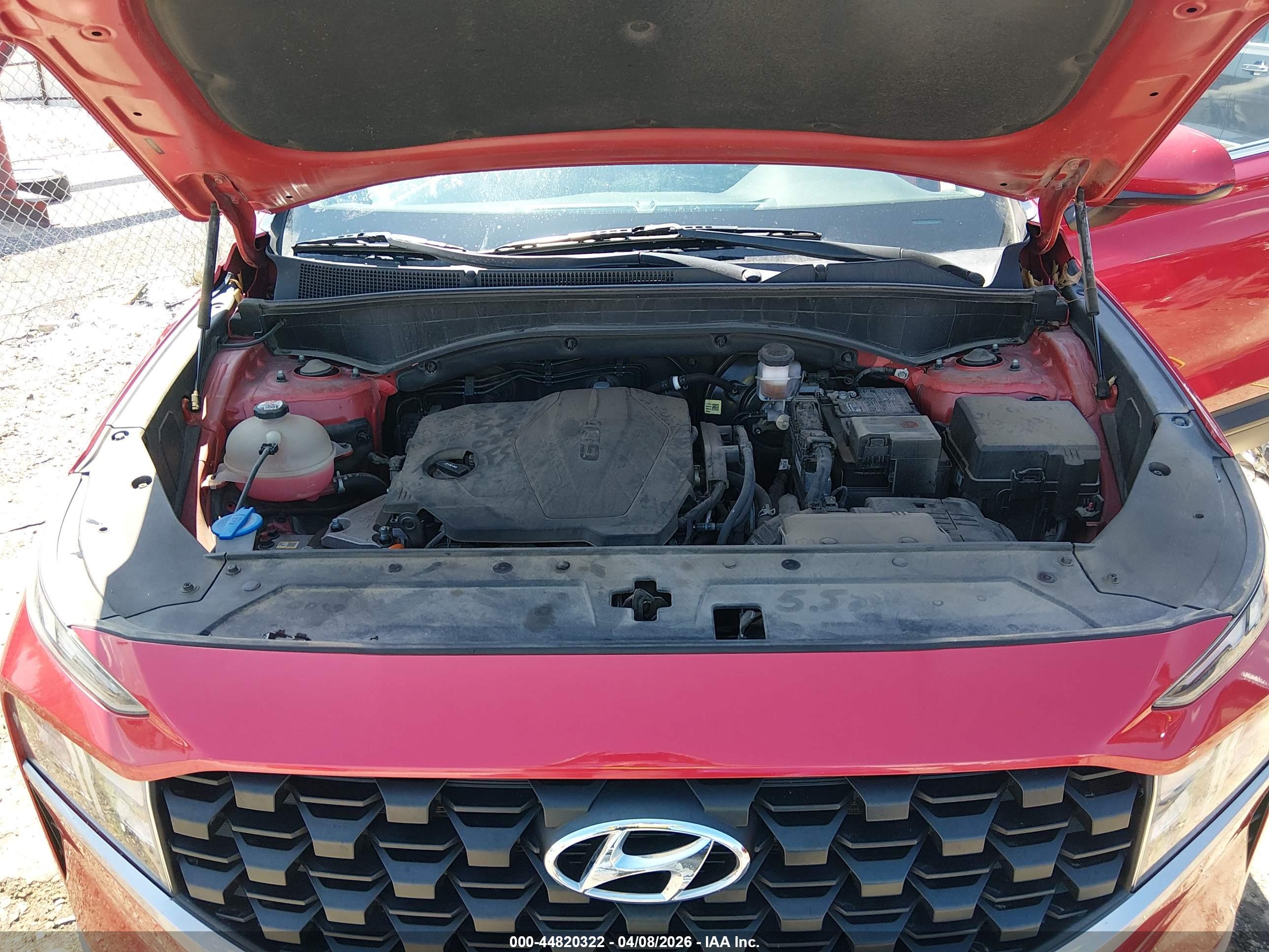 HYUNDAI SANTA image 10