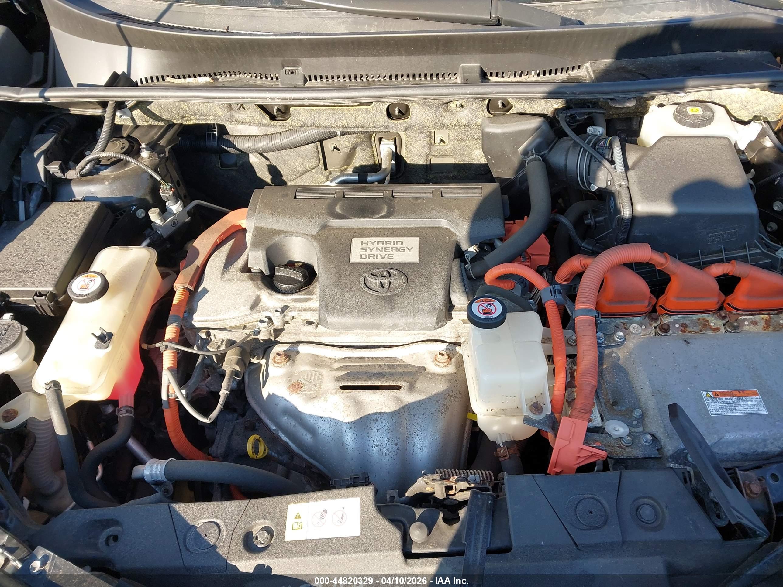 TOYOTA RAV4 image 10