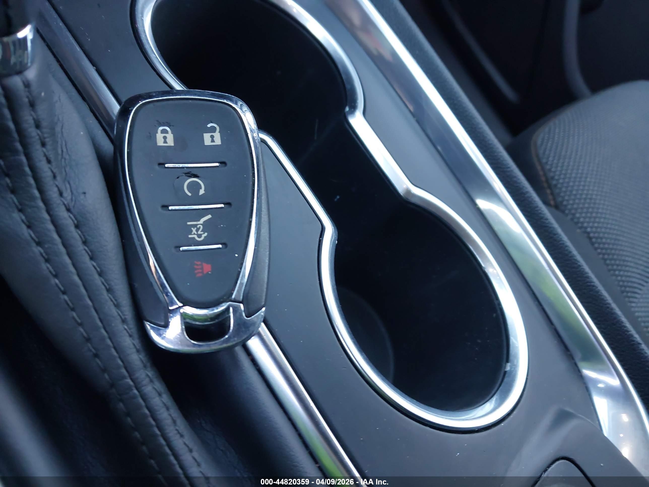 CHEVROLET TRAVERSE image 11