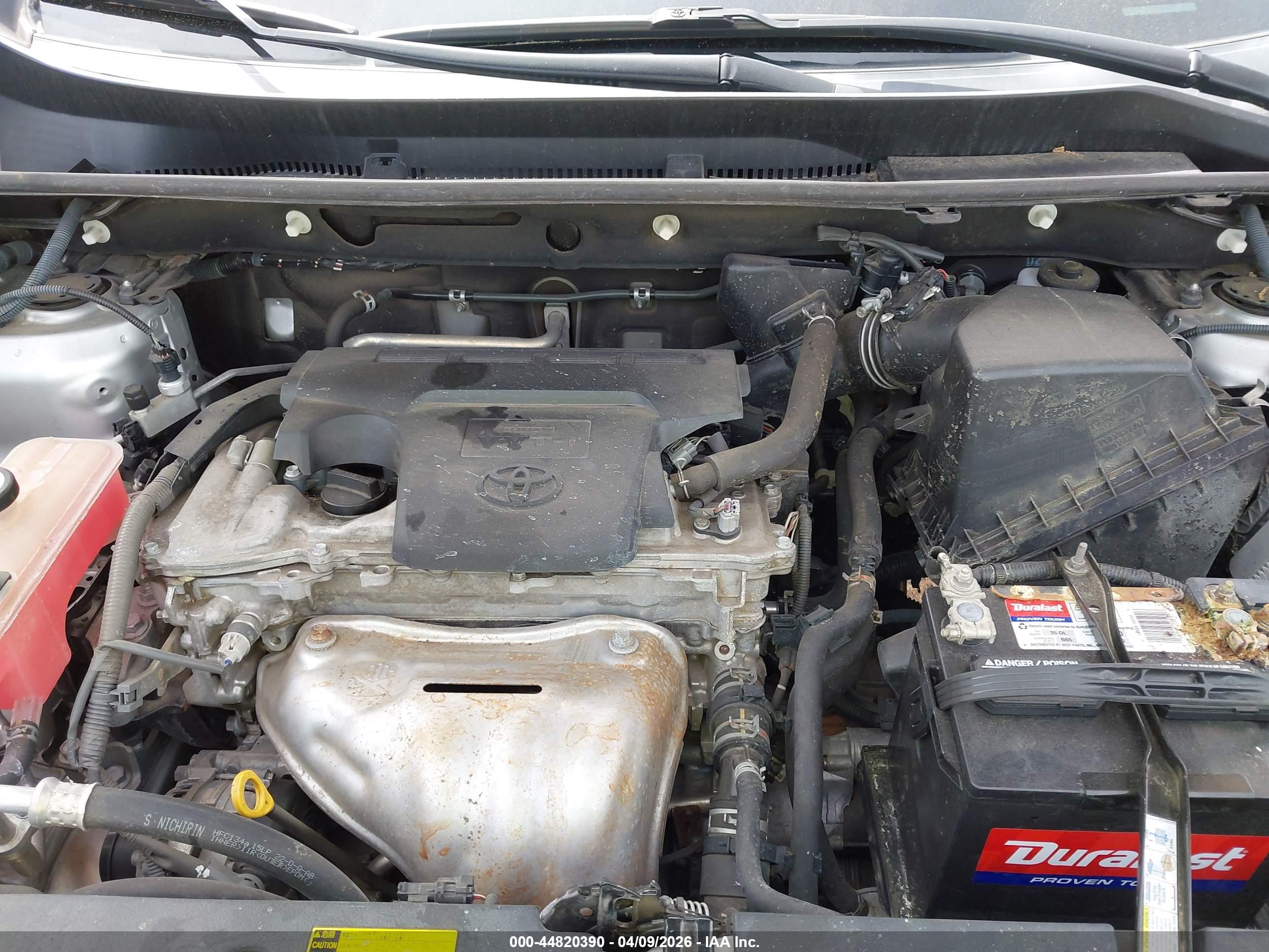 TOYOTA RAV4 image 10