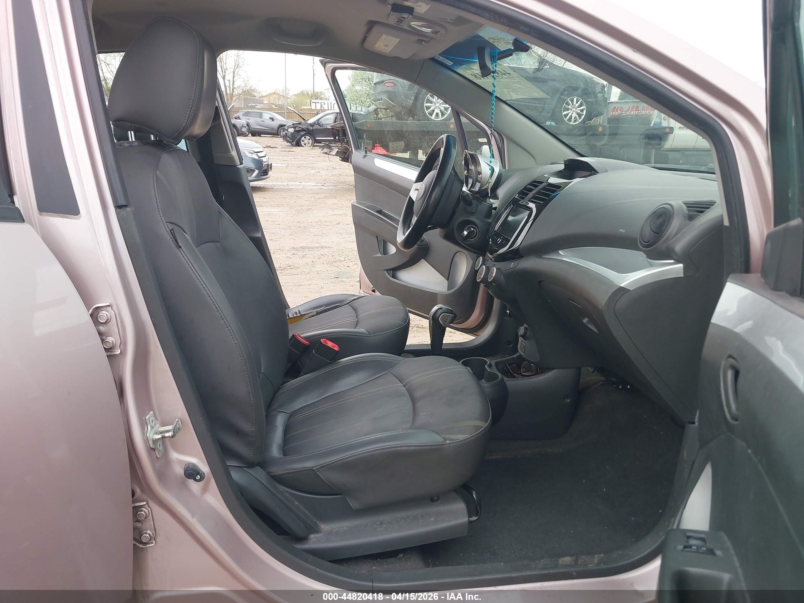 CHEVROLET SPARK image 5