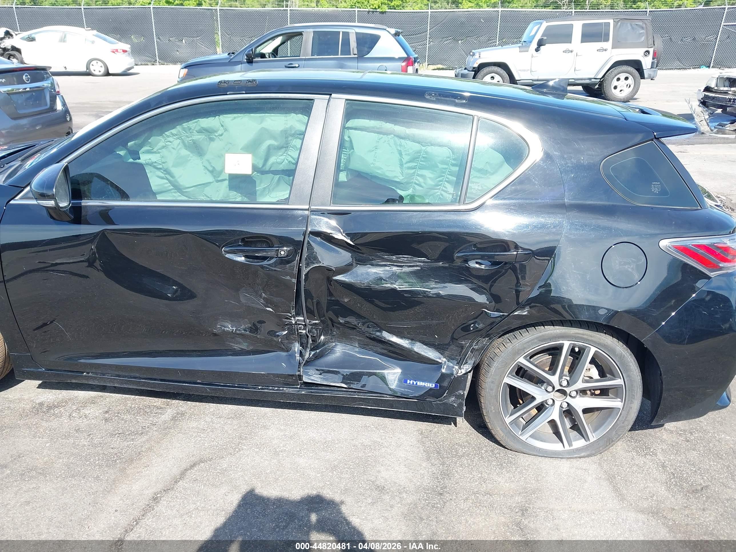 LEXUS CT image 6