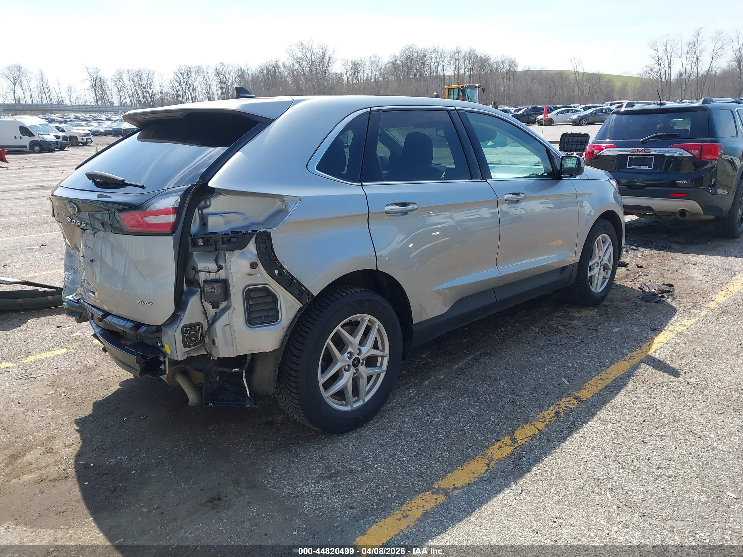 FORD EDGE image 4