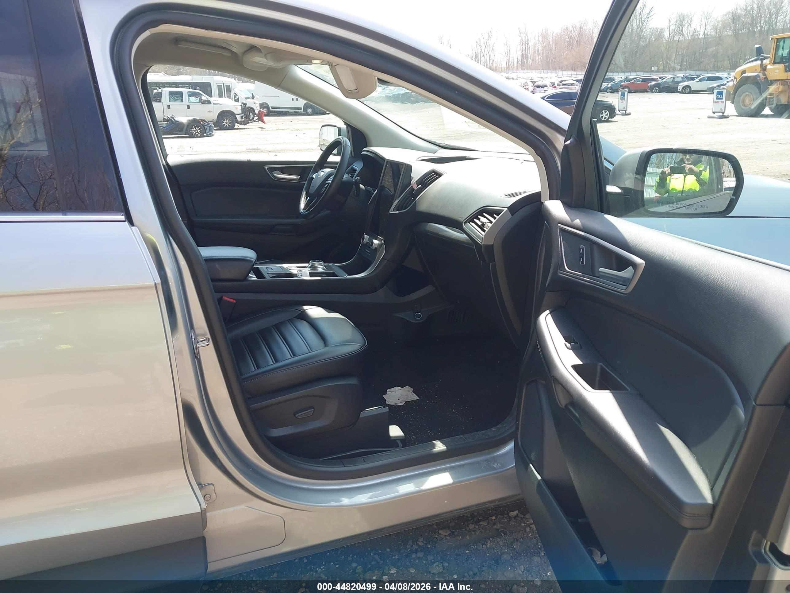 FORD EDGE image 5
