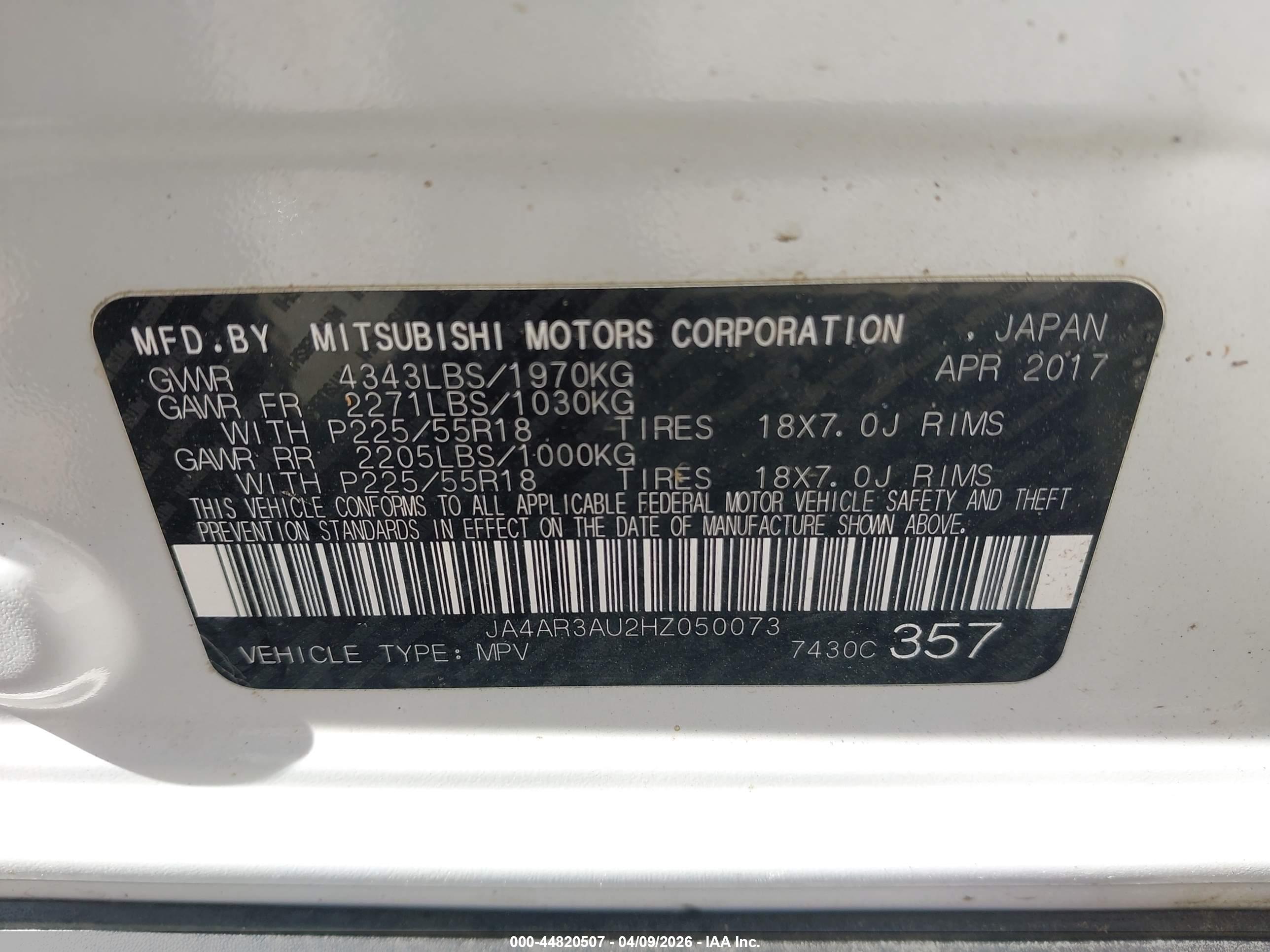 MITSUBISHI OUTLANDER image 9
