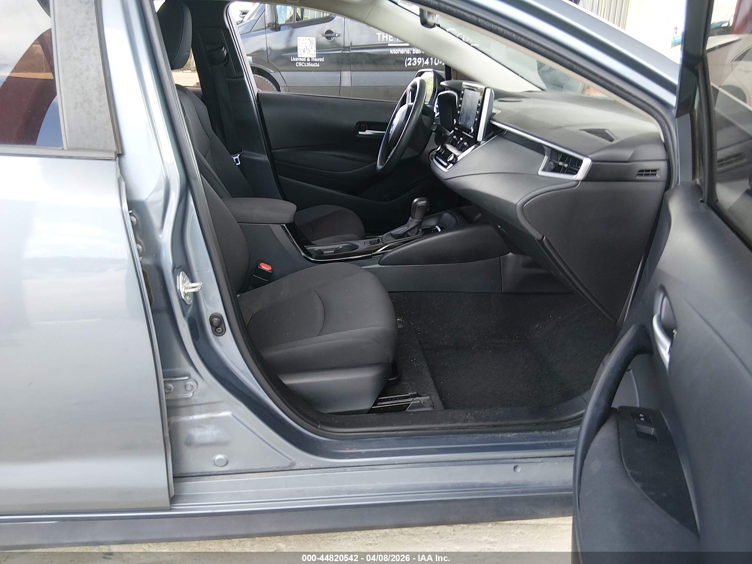 TOYOTA COROLLA image 5