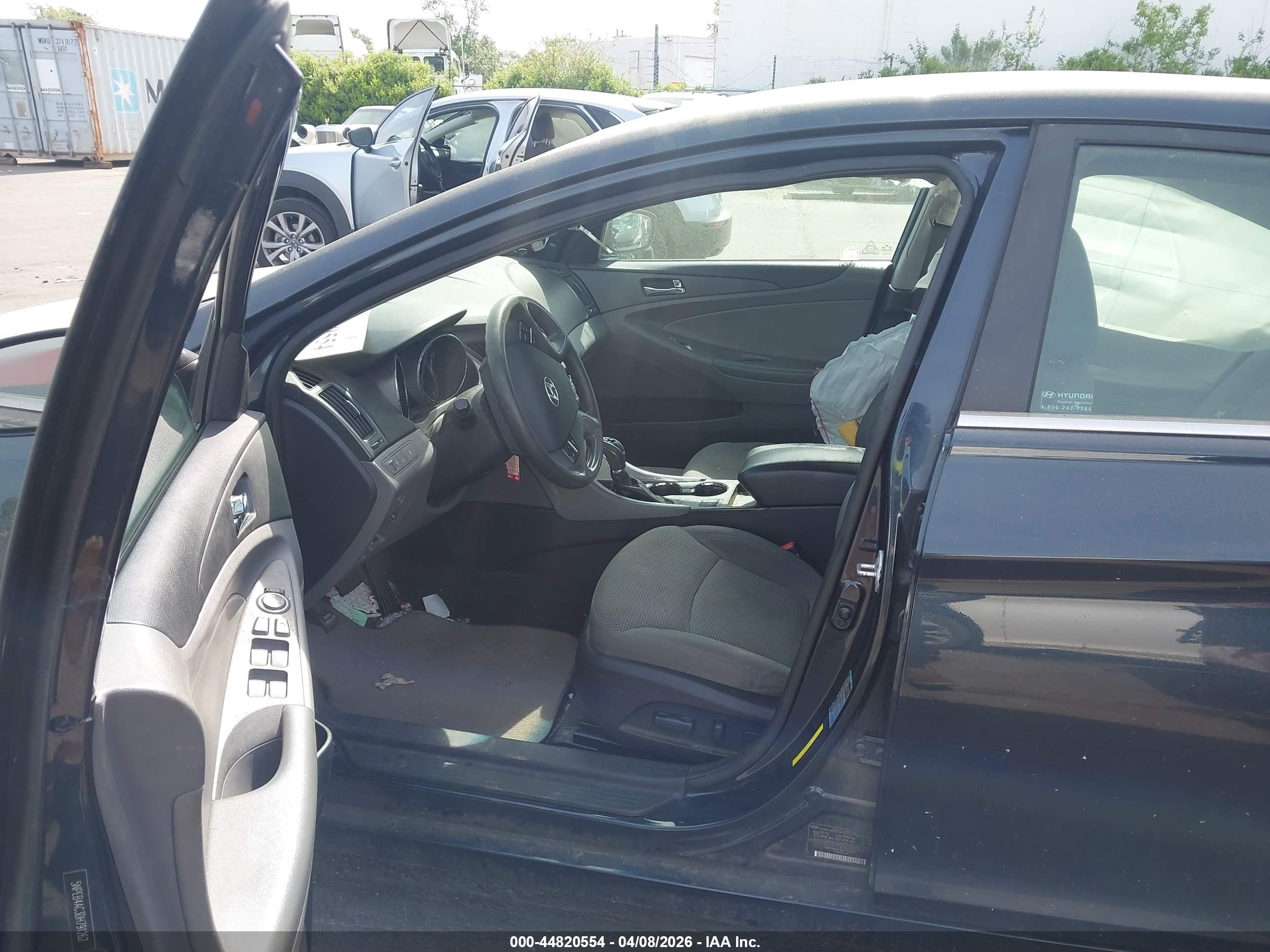 HYUNDAI SONATA image 5