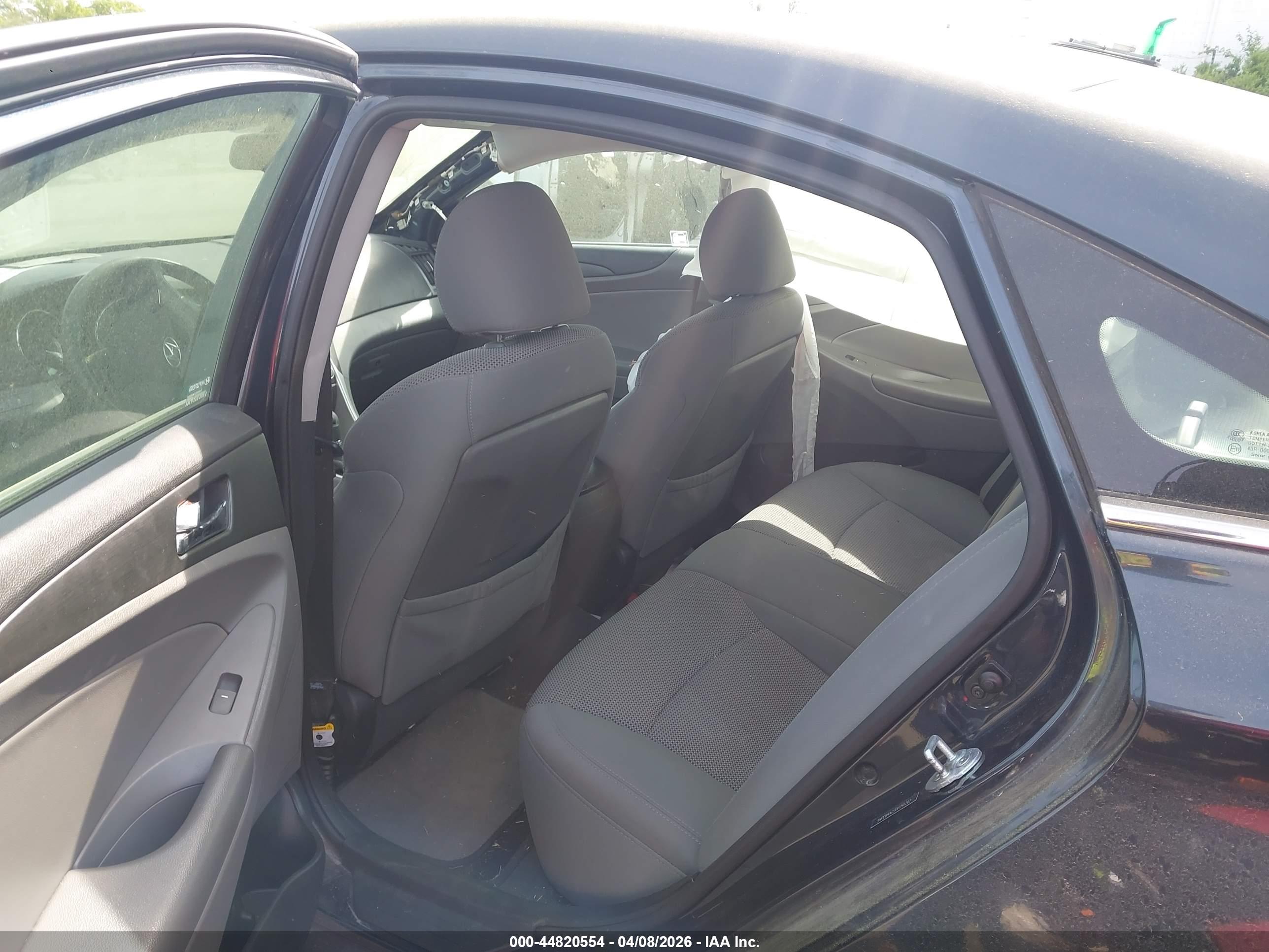 HYUNDAI SONATA image 8