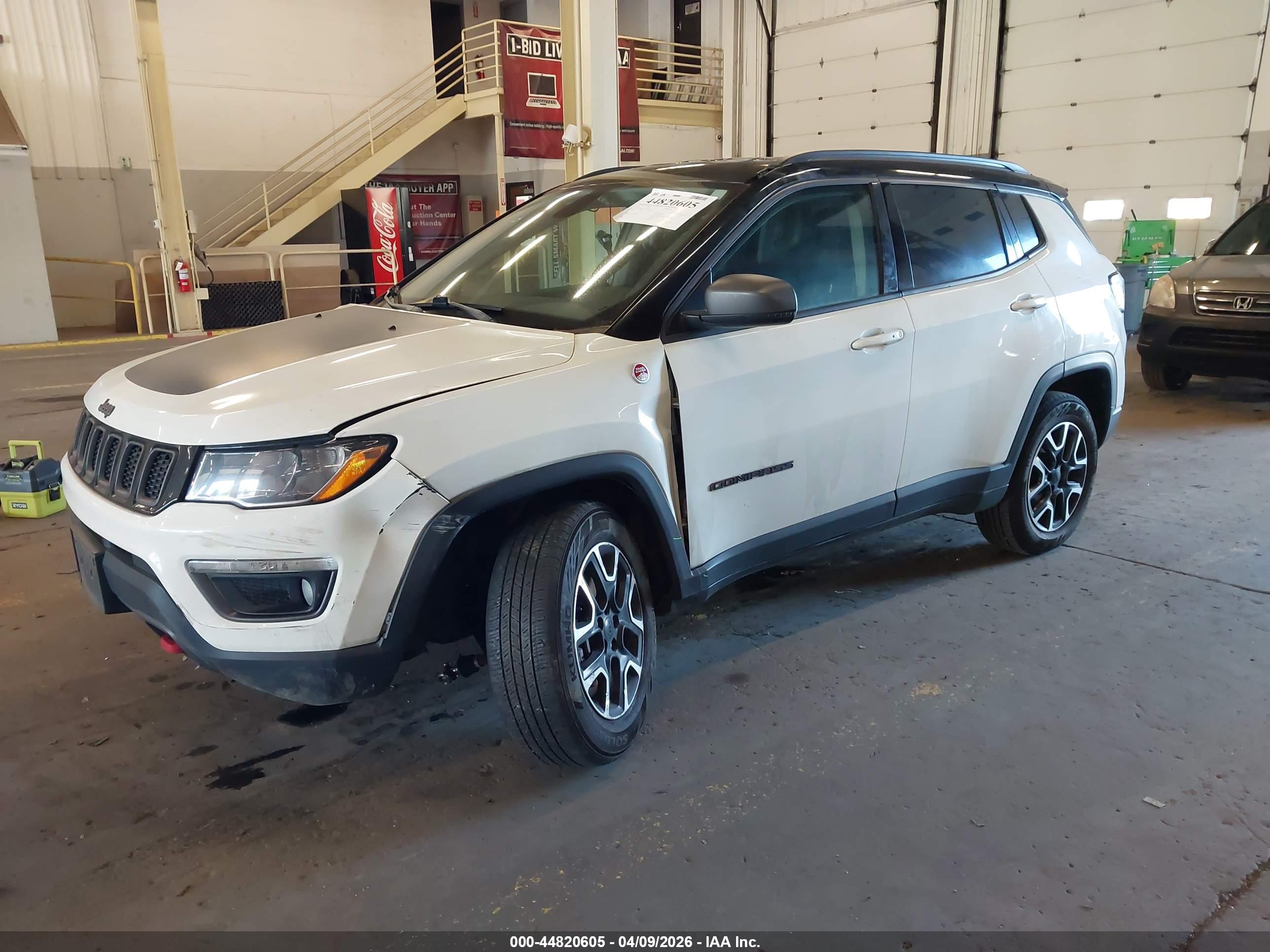 JEEP COMPASS image 2