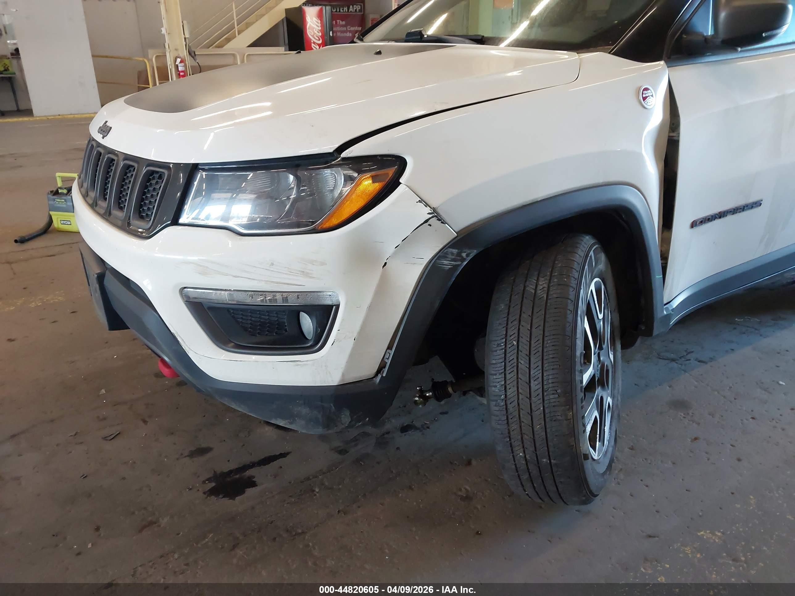 JEEP COMPASS image 6