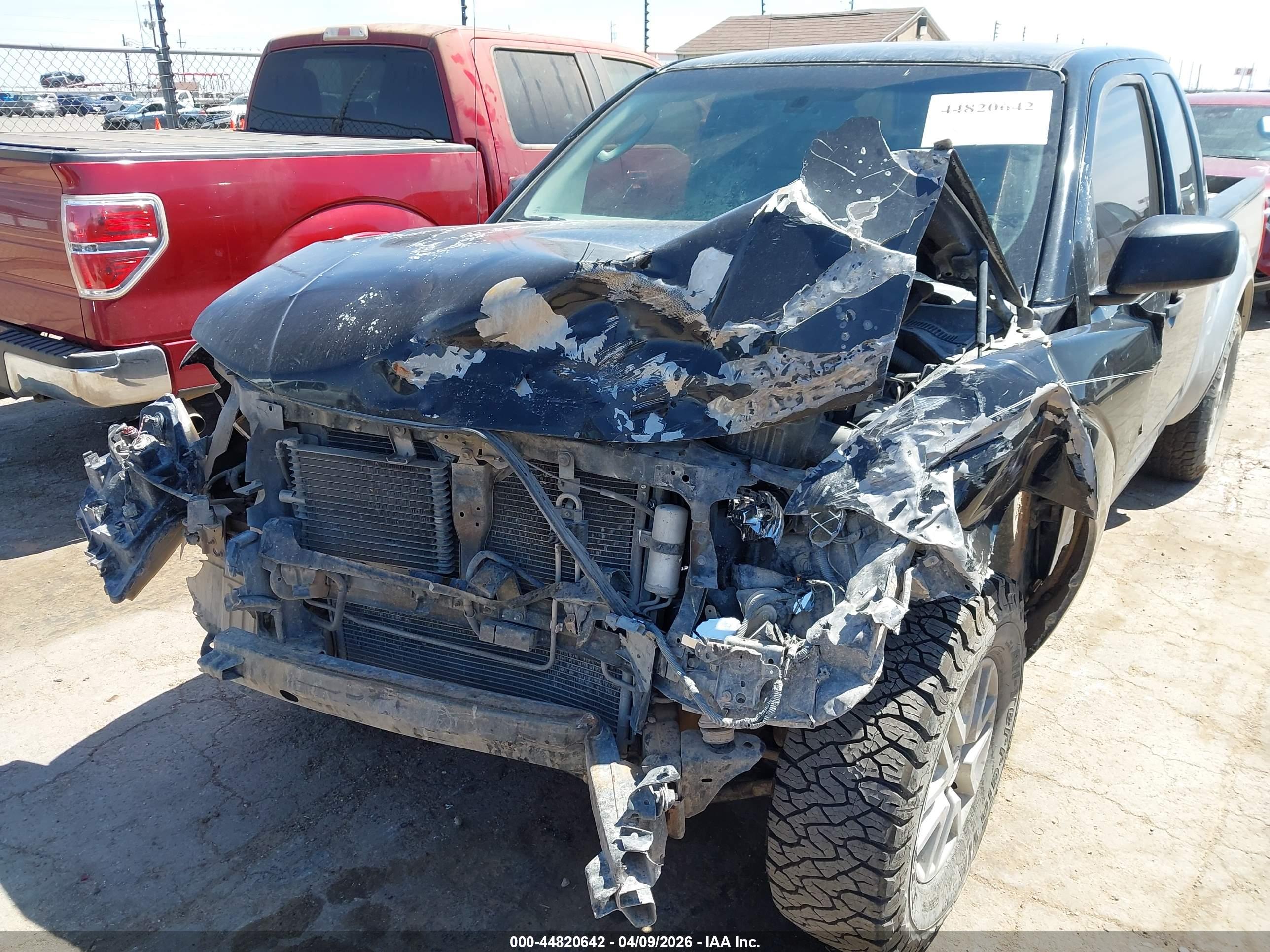 NISSAN FRONTIER image 6