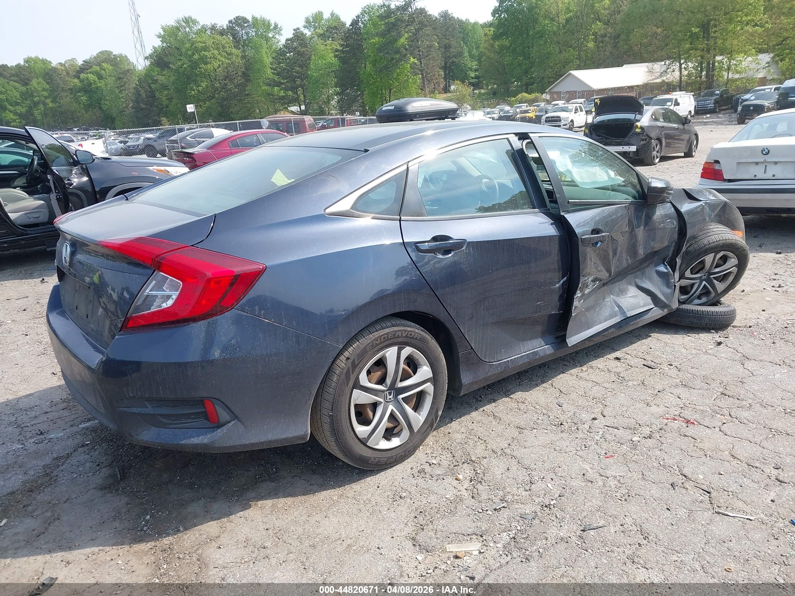 HONDA CIVIC image 4