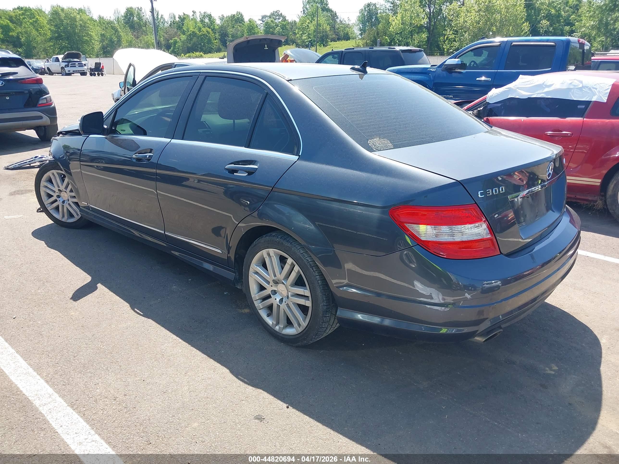 MERCEDES-BENZ C image 3