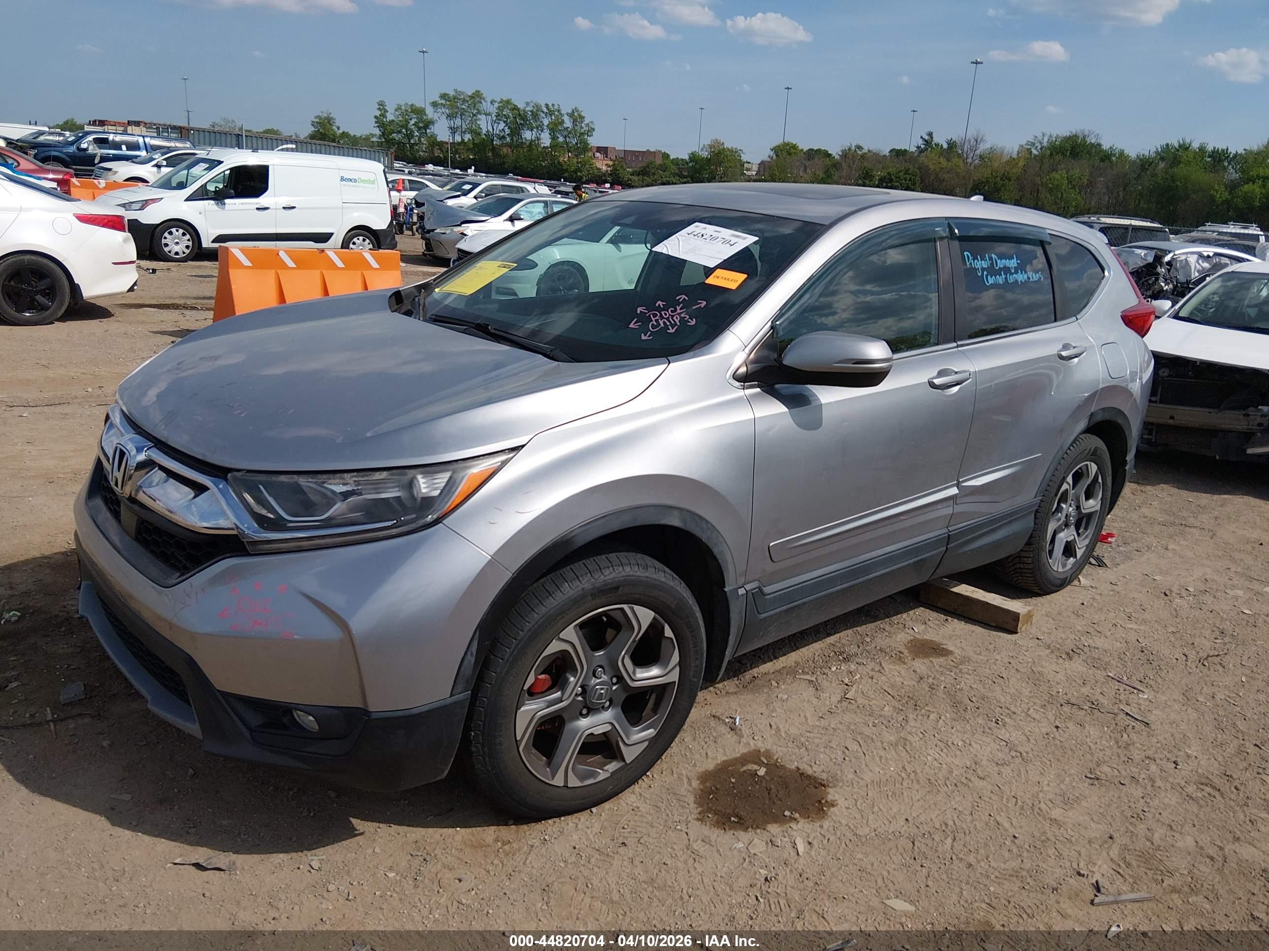 HONDA CR-V image 2