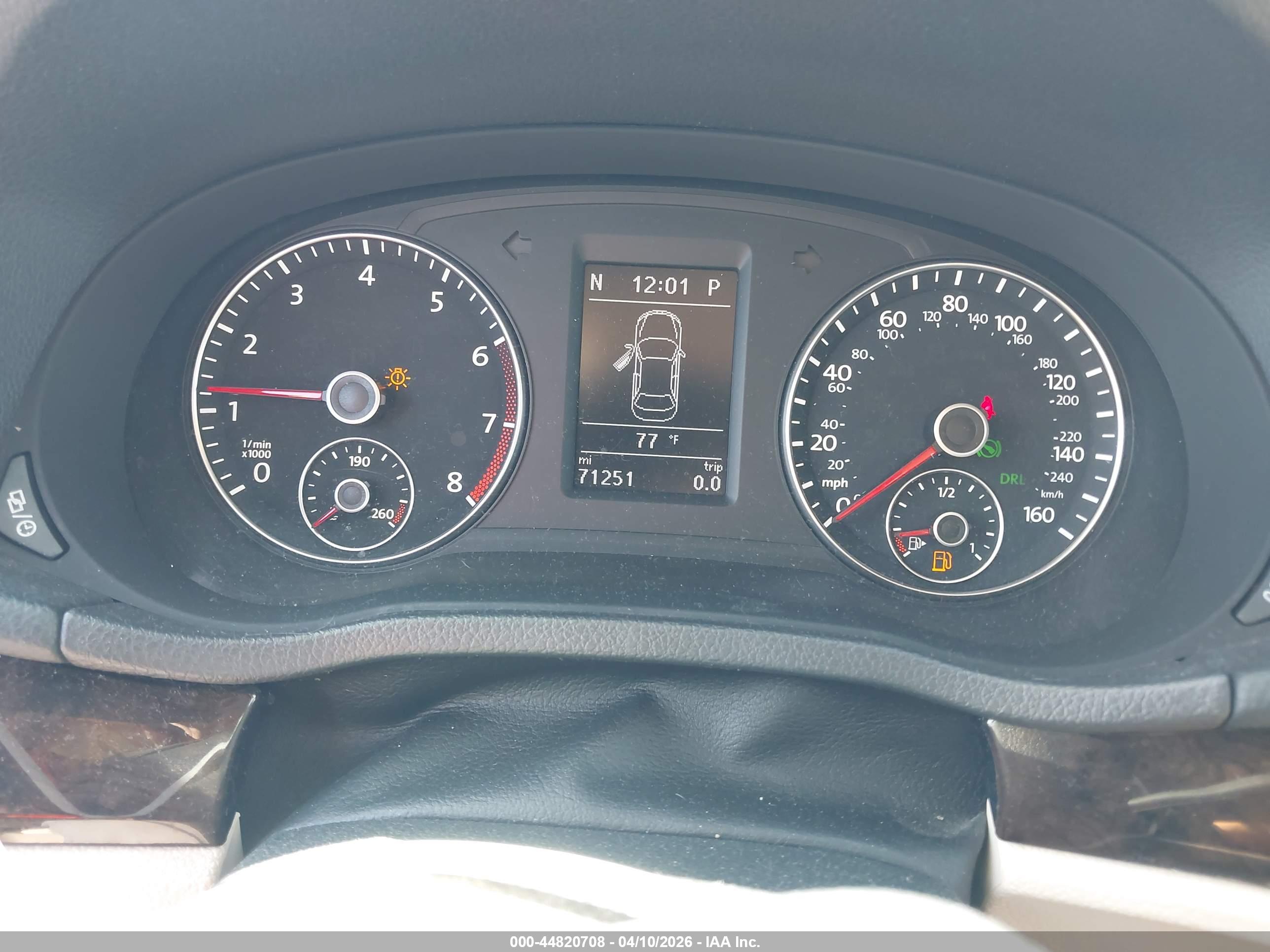 VOLKSWAGEN PASSAT image 7