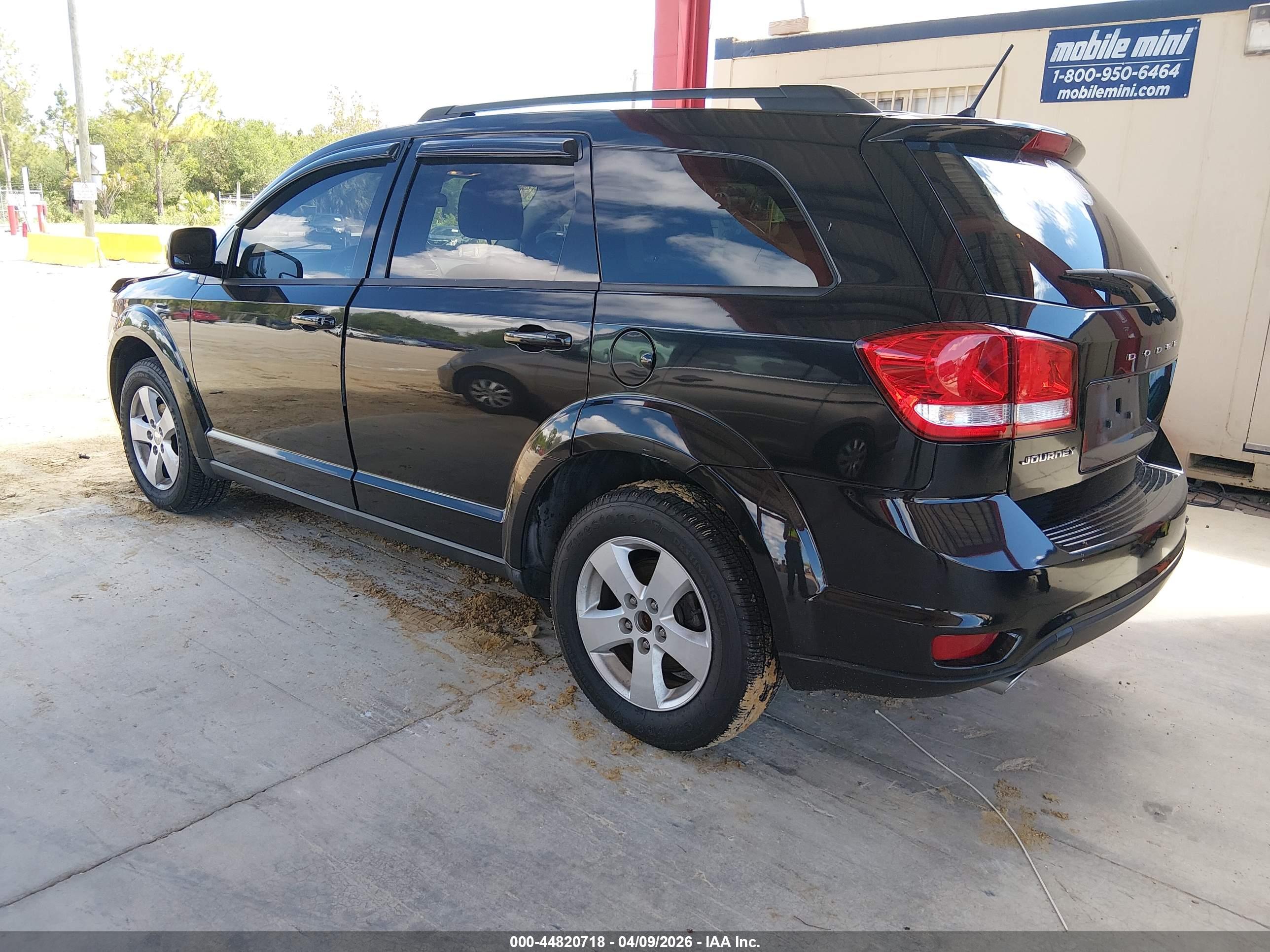 DODGE JOURNEY image 3