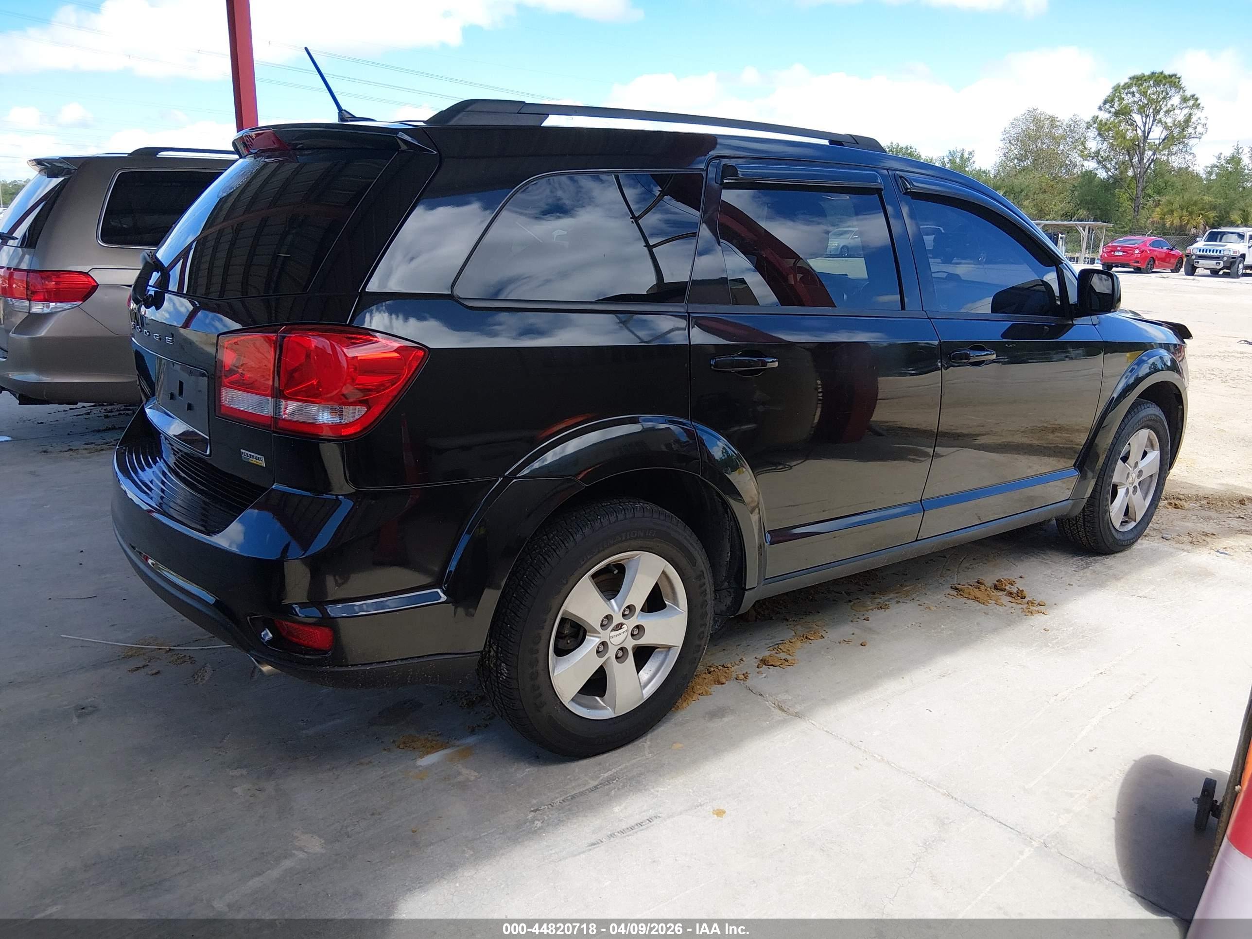 DODGE JOURNEY image 4