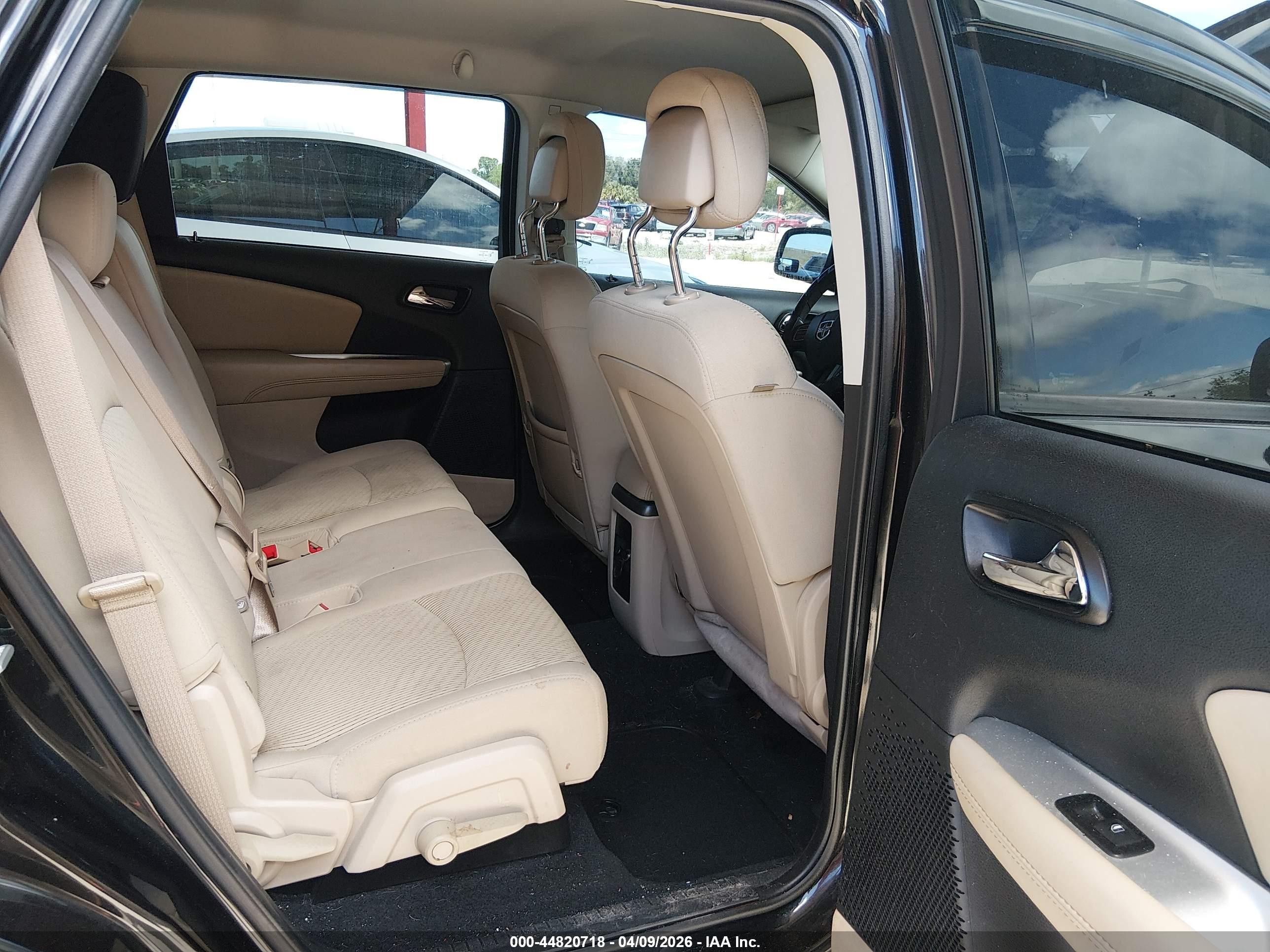DODGE JOURNEY image 8