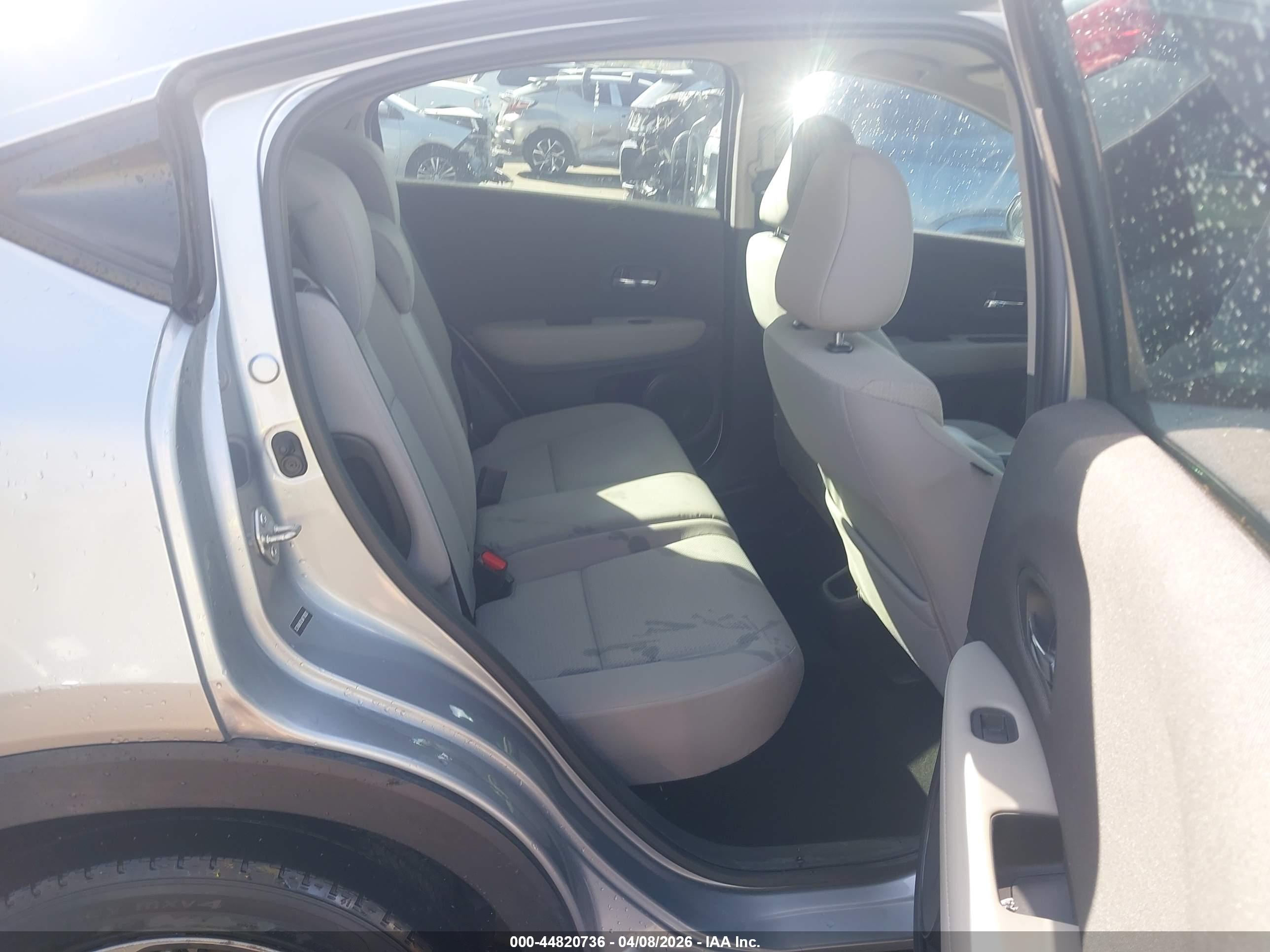 HONDA HR-V image 8