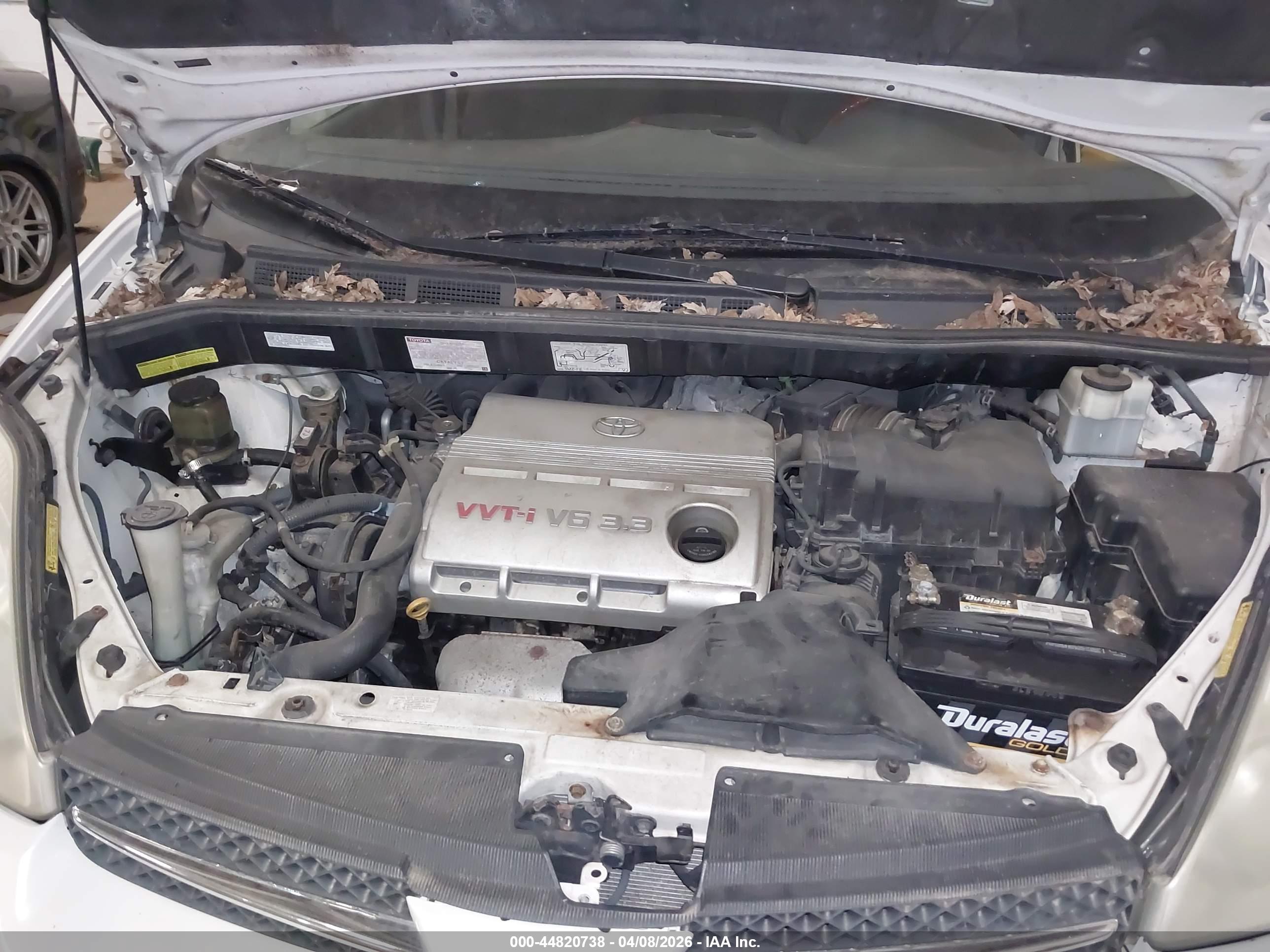 TOYOTA SIENNA image 10