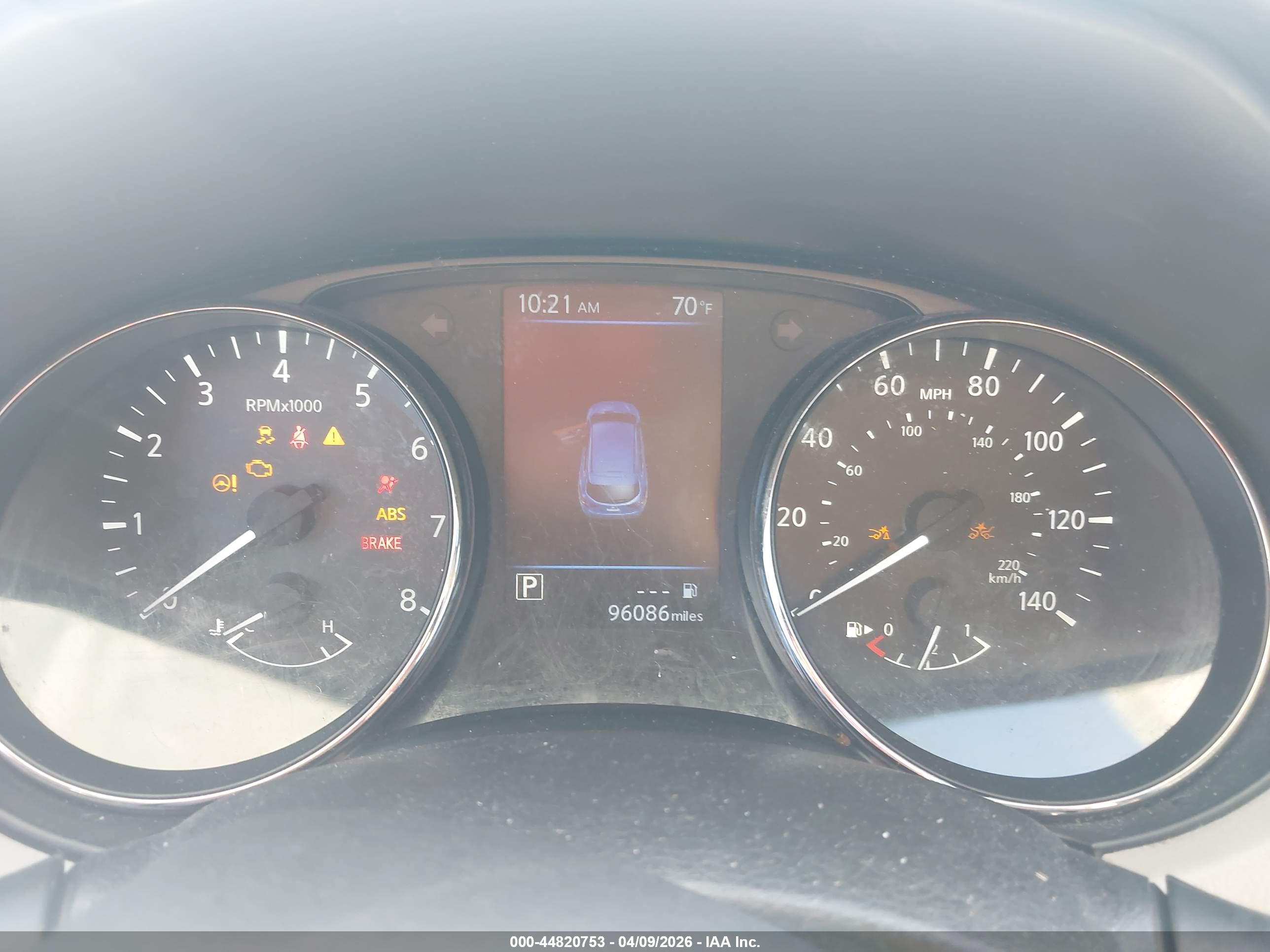NISSAN ROGUE image 7
