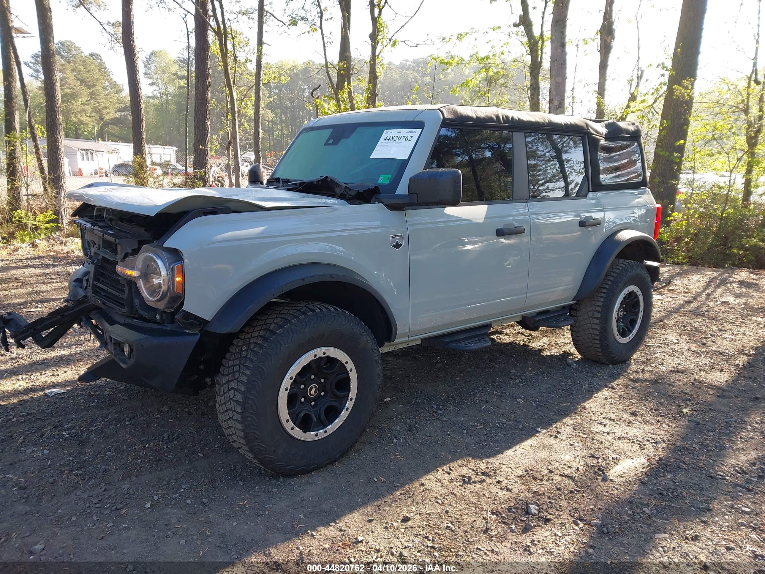 FORD BRONCO image 2