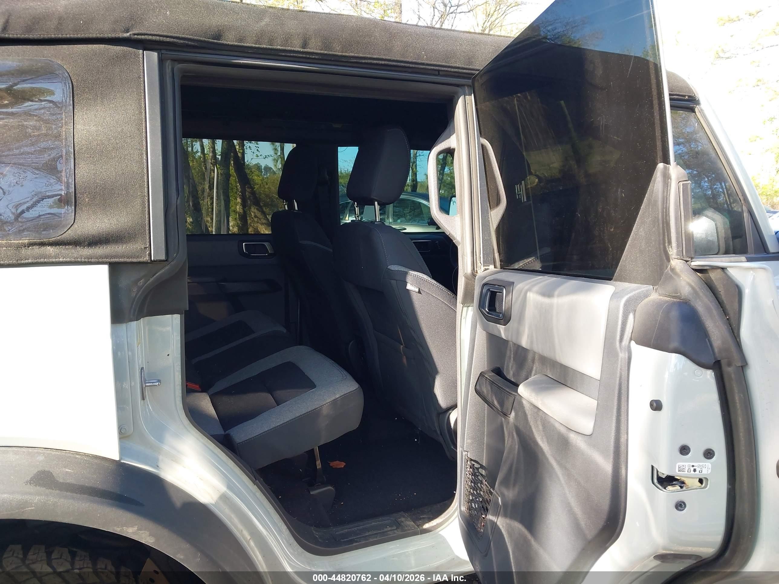 FORD BRONCO image 8