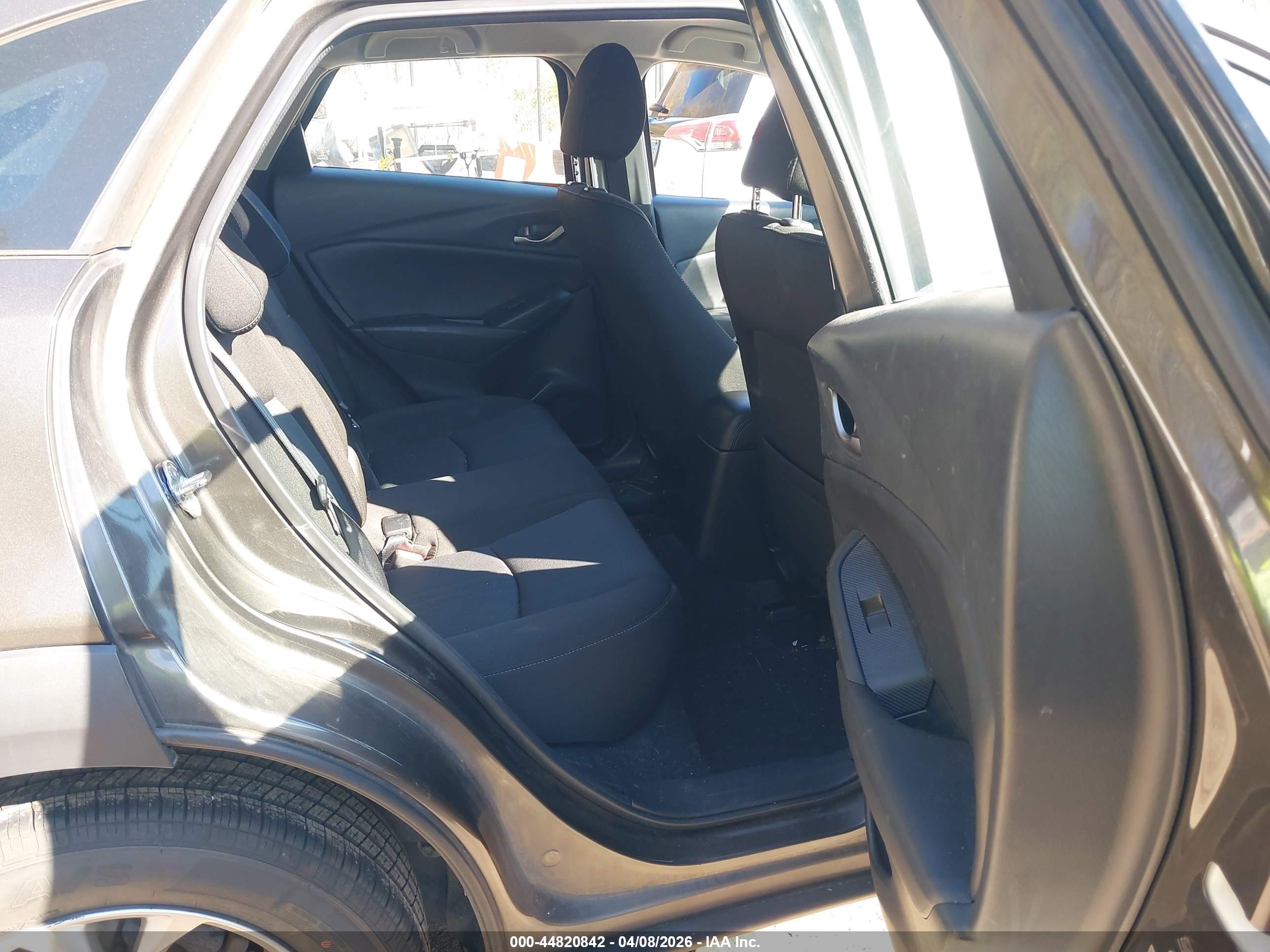 MAZDA CX-3 image 8