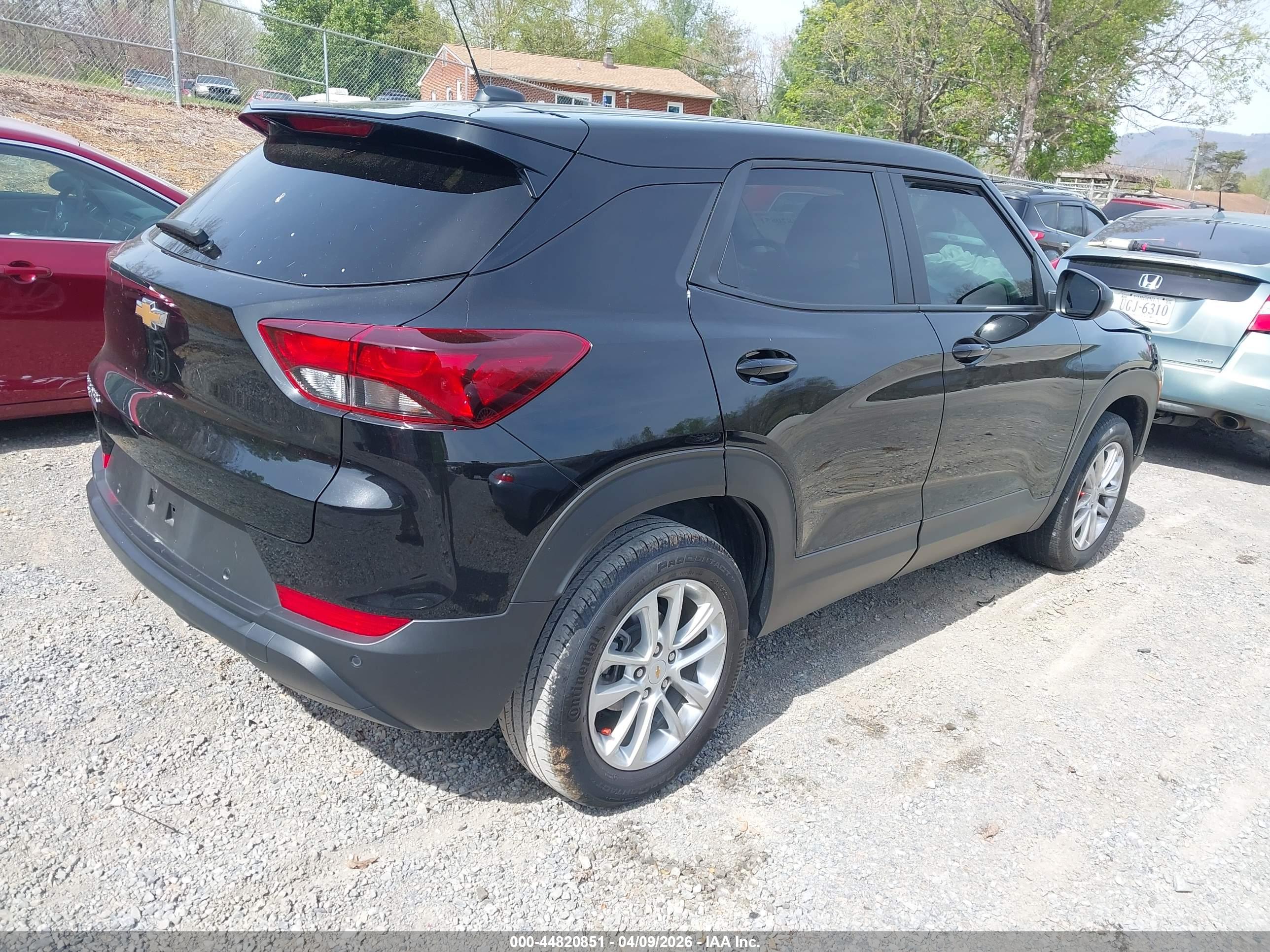 CHEVROLET TRAILBLAZER image 4