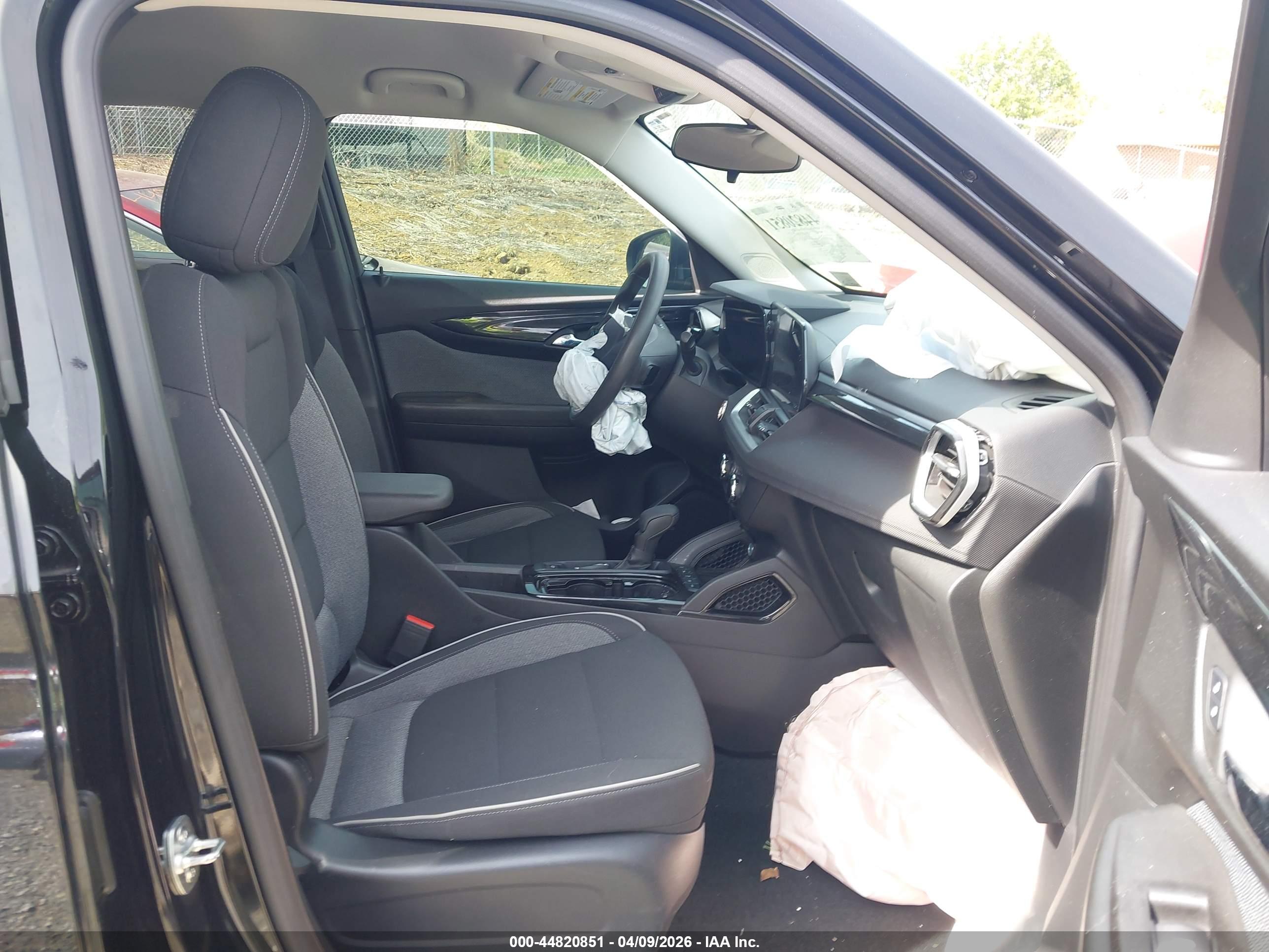 CHEVROLET TRAILBLAZER image 5