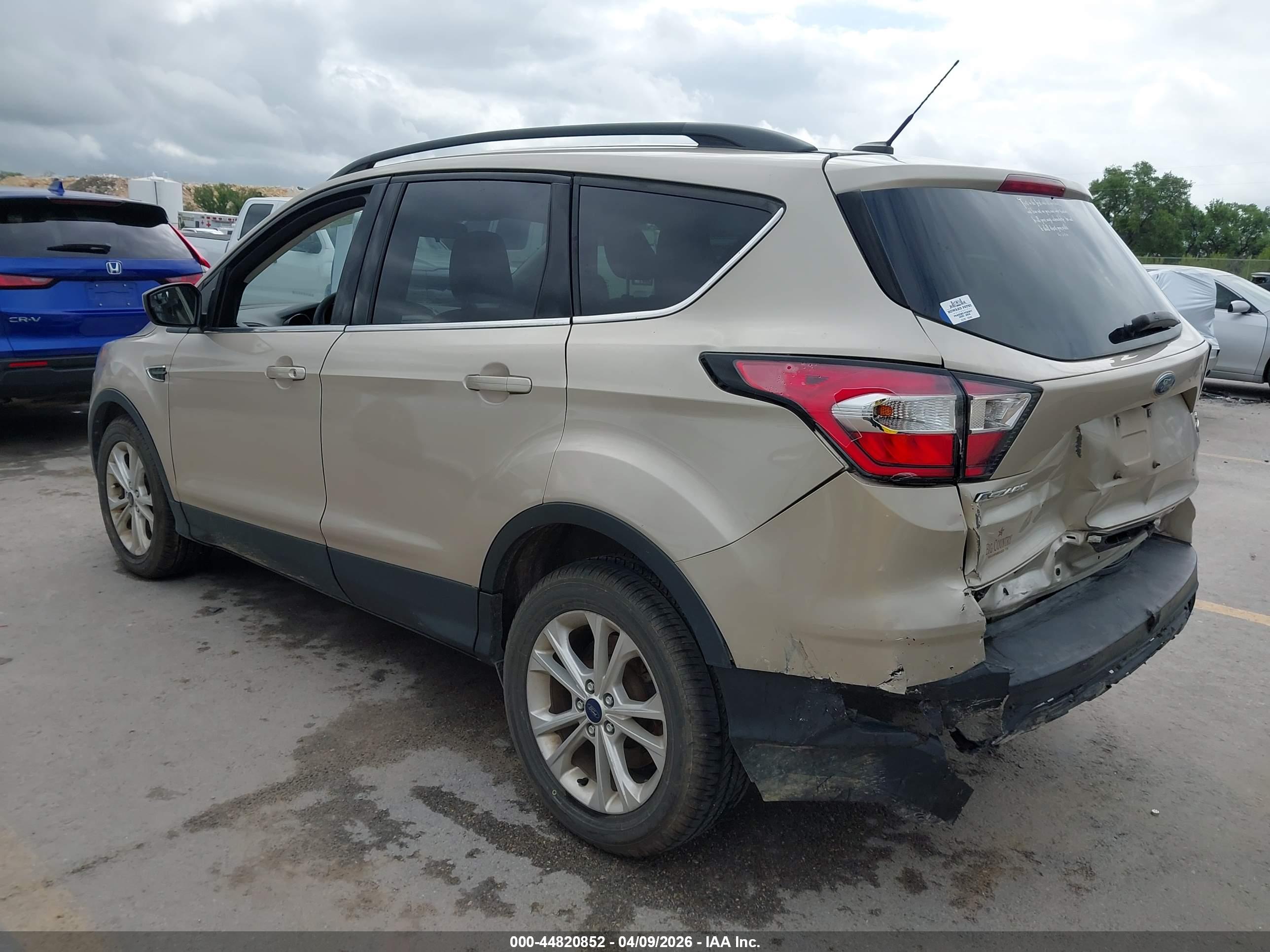 FORD ESCAPE image 3