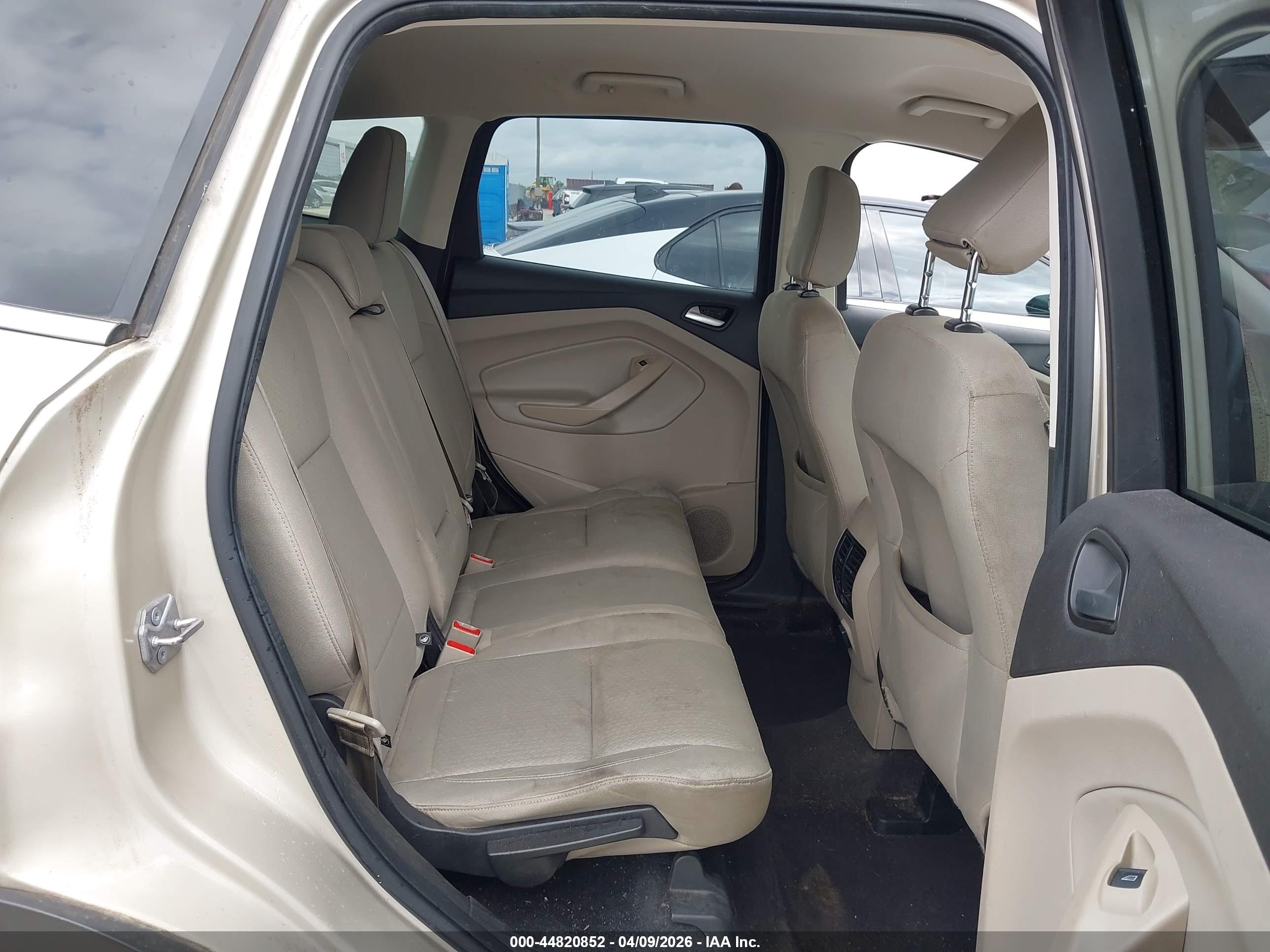FORD ESCAPE image 8