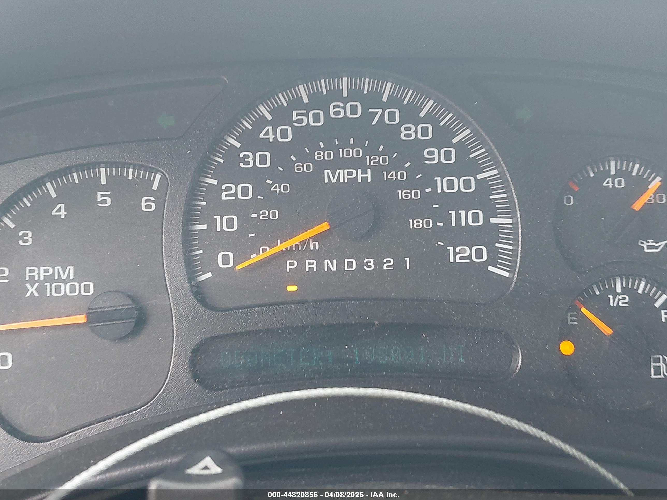 CHEVROLET SILVERADO image 7