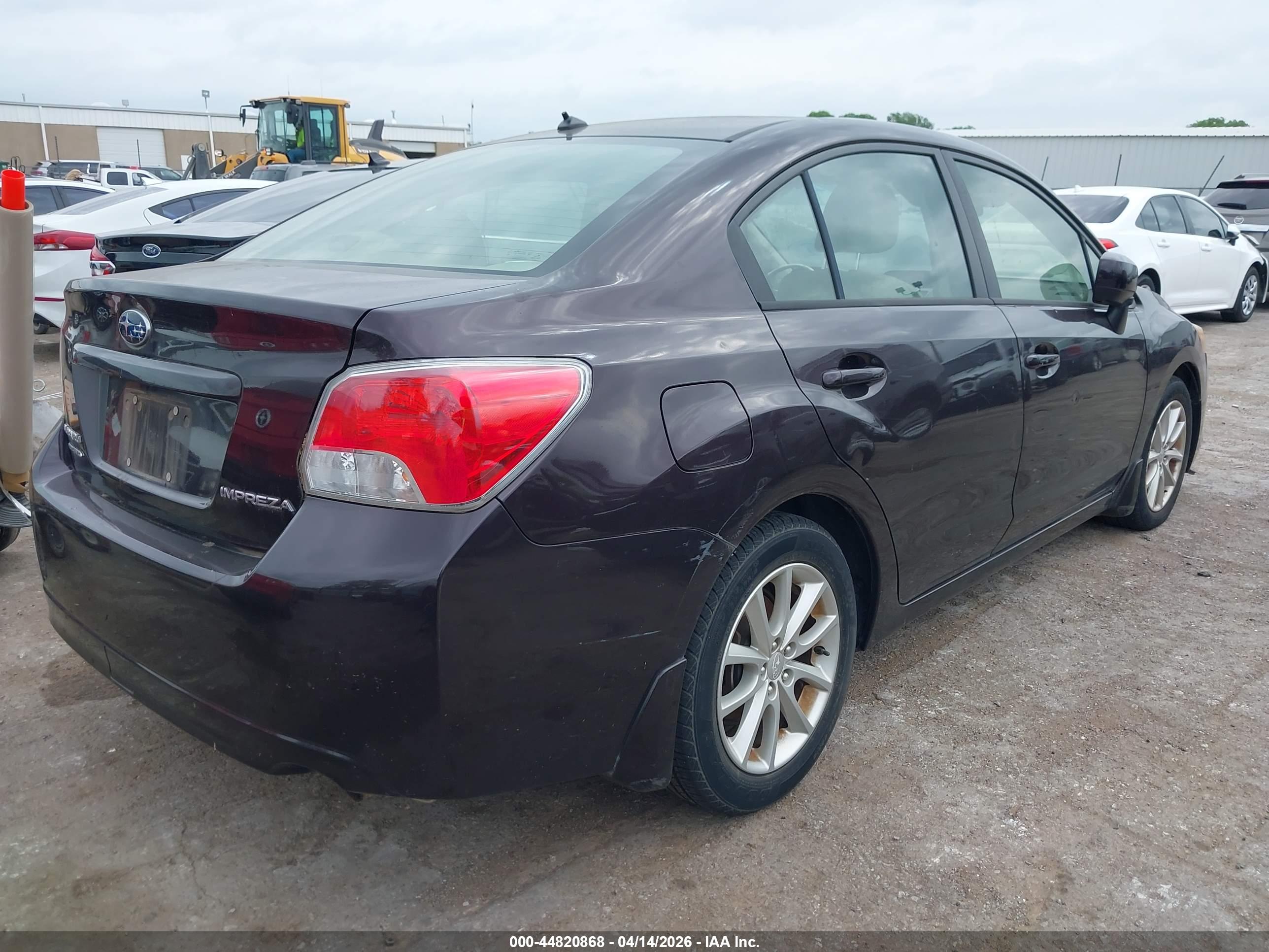 SUBARU IMPREZA image 4