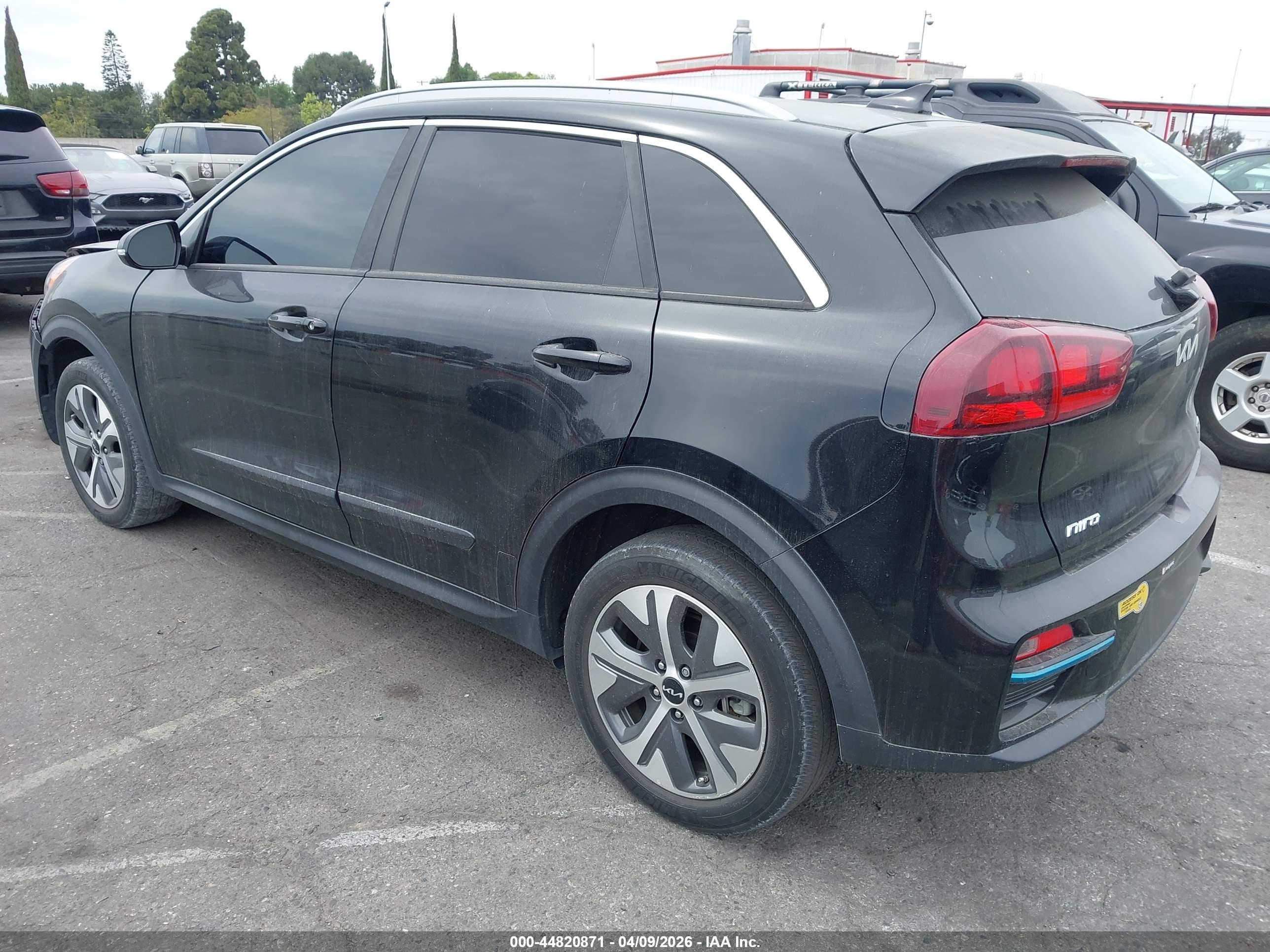 KIA NIRO image 3