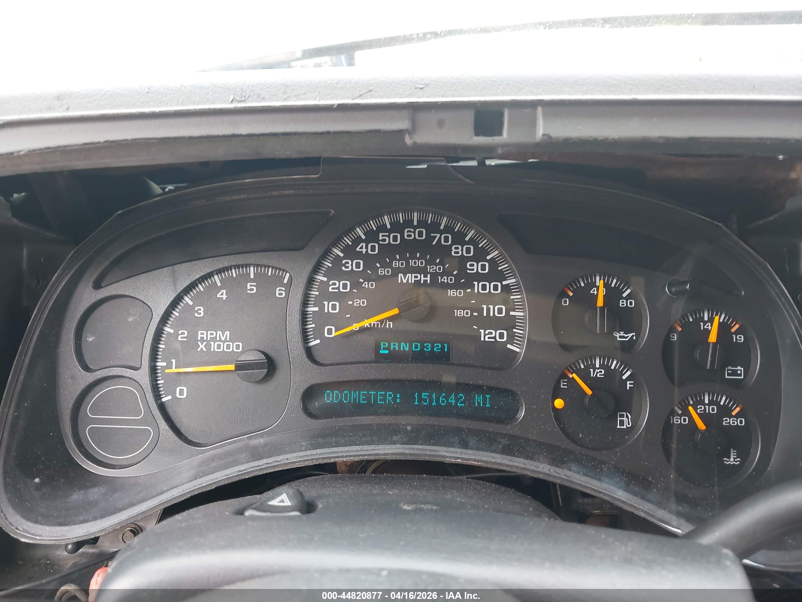 CHEVROLET SILVERADO image 7