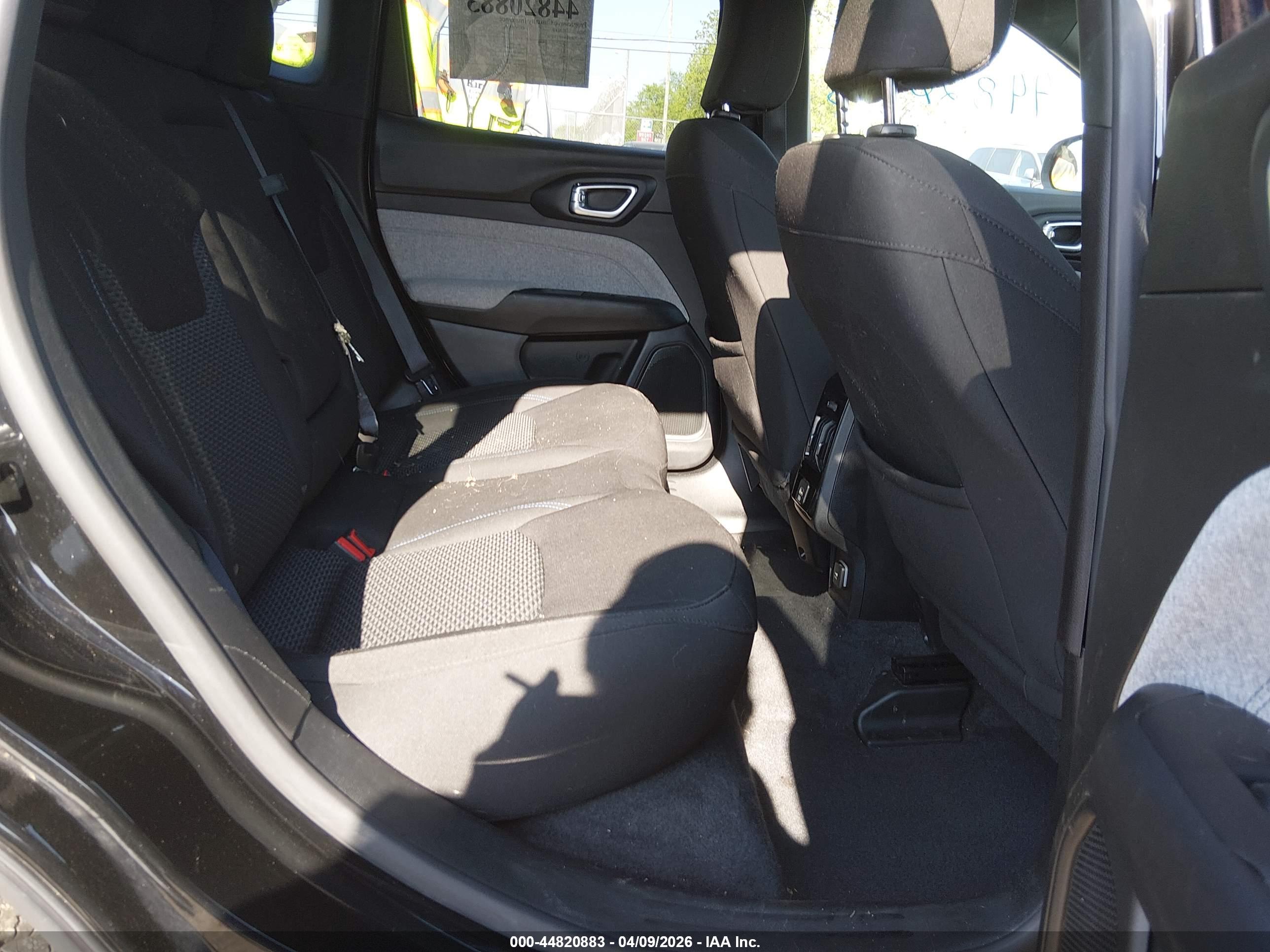 JEEP COMPASS image 8