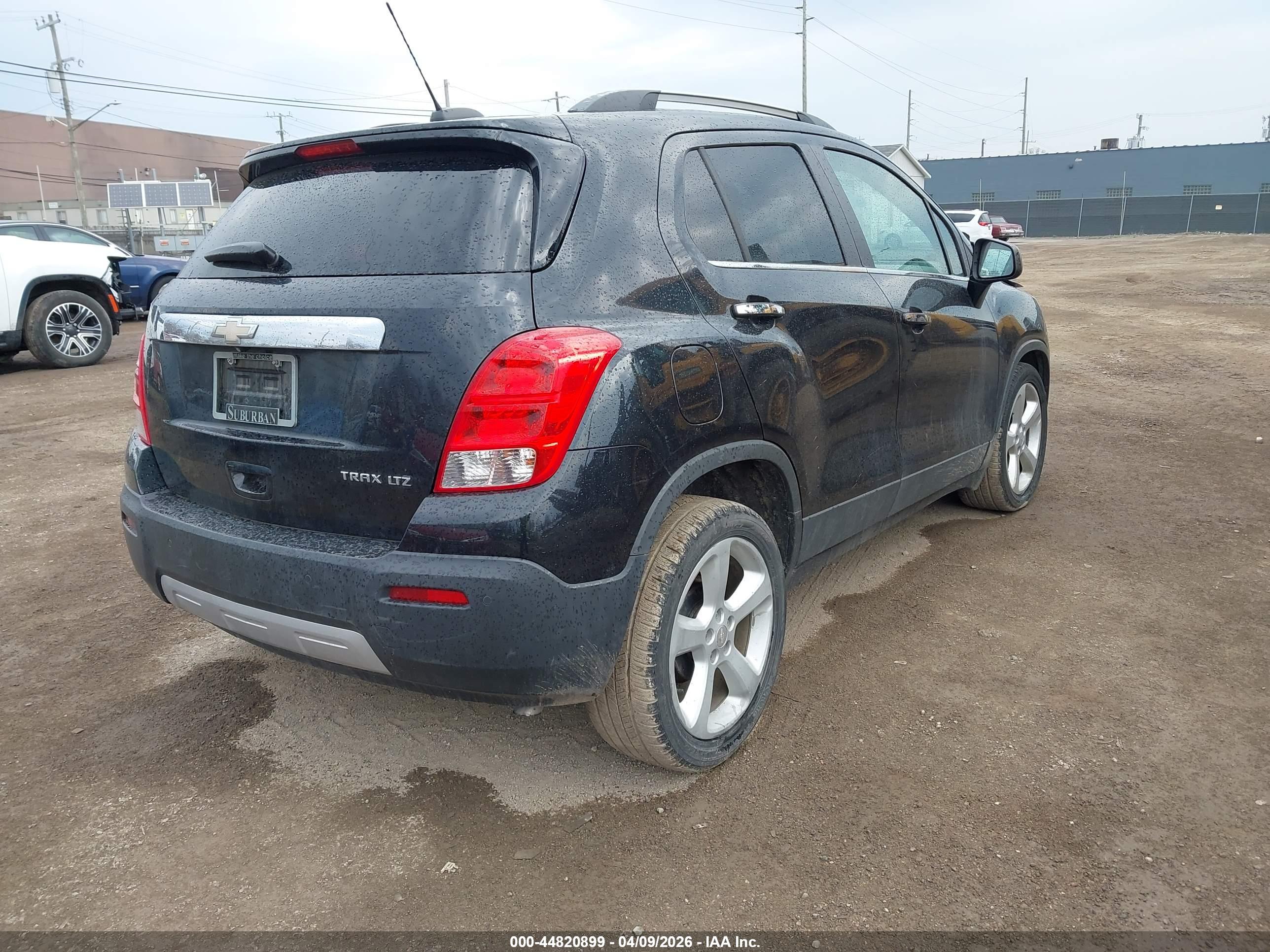 CHEVROLET TRAX image 4