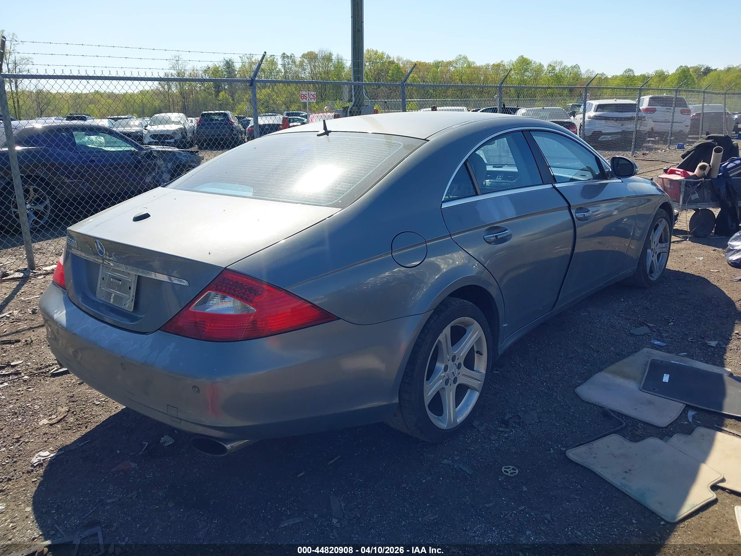 MERCEDES-BENZ CLS image 4