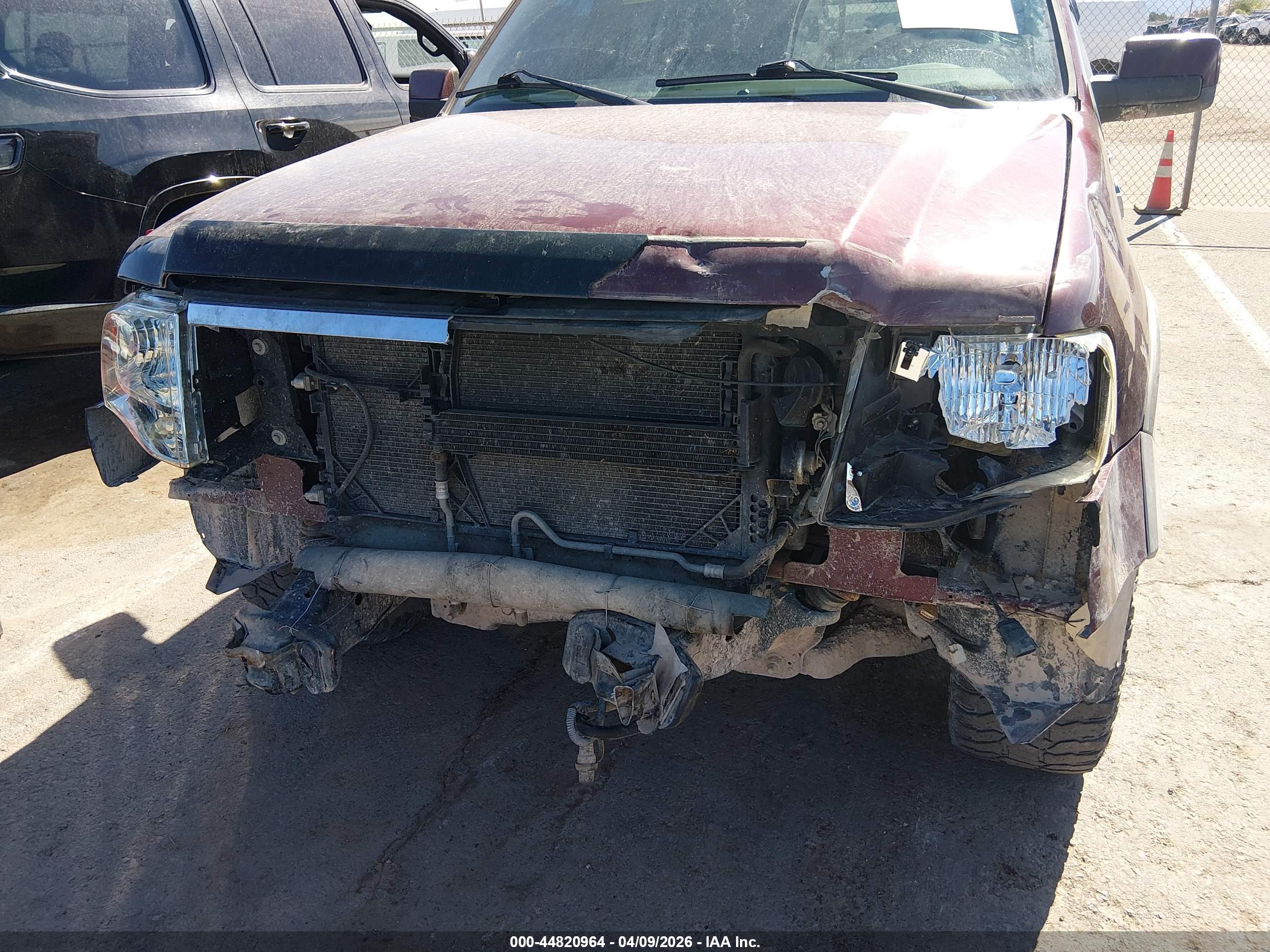 FORD EXPEDITION image 6
