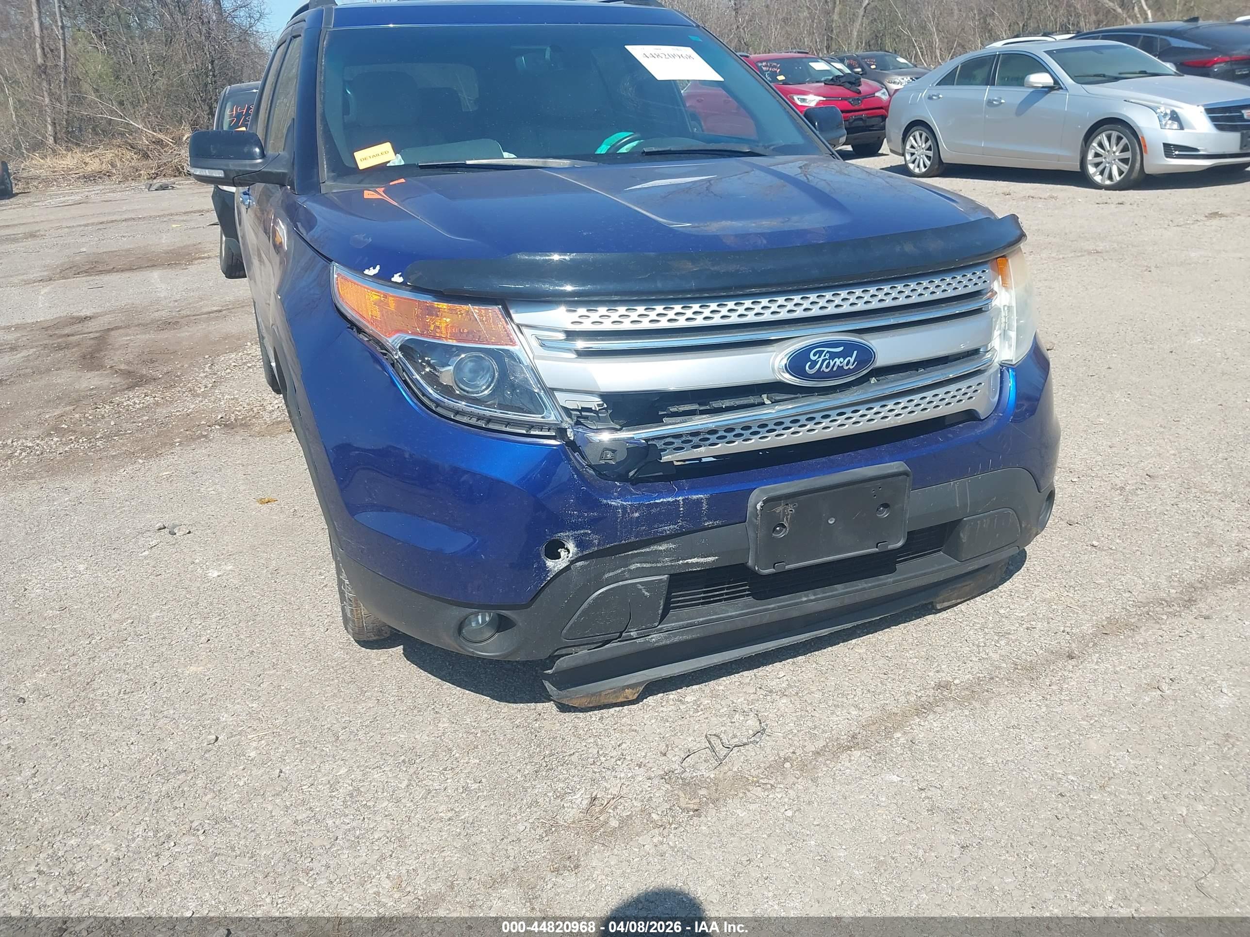 FORD EXPLORER image 6