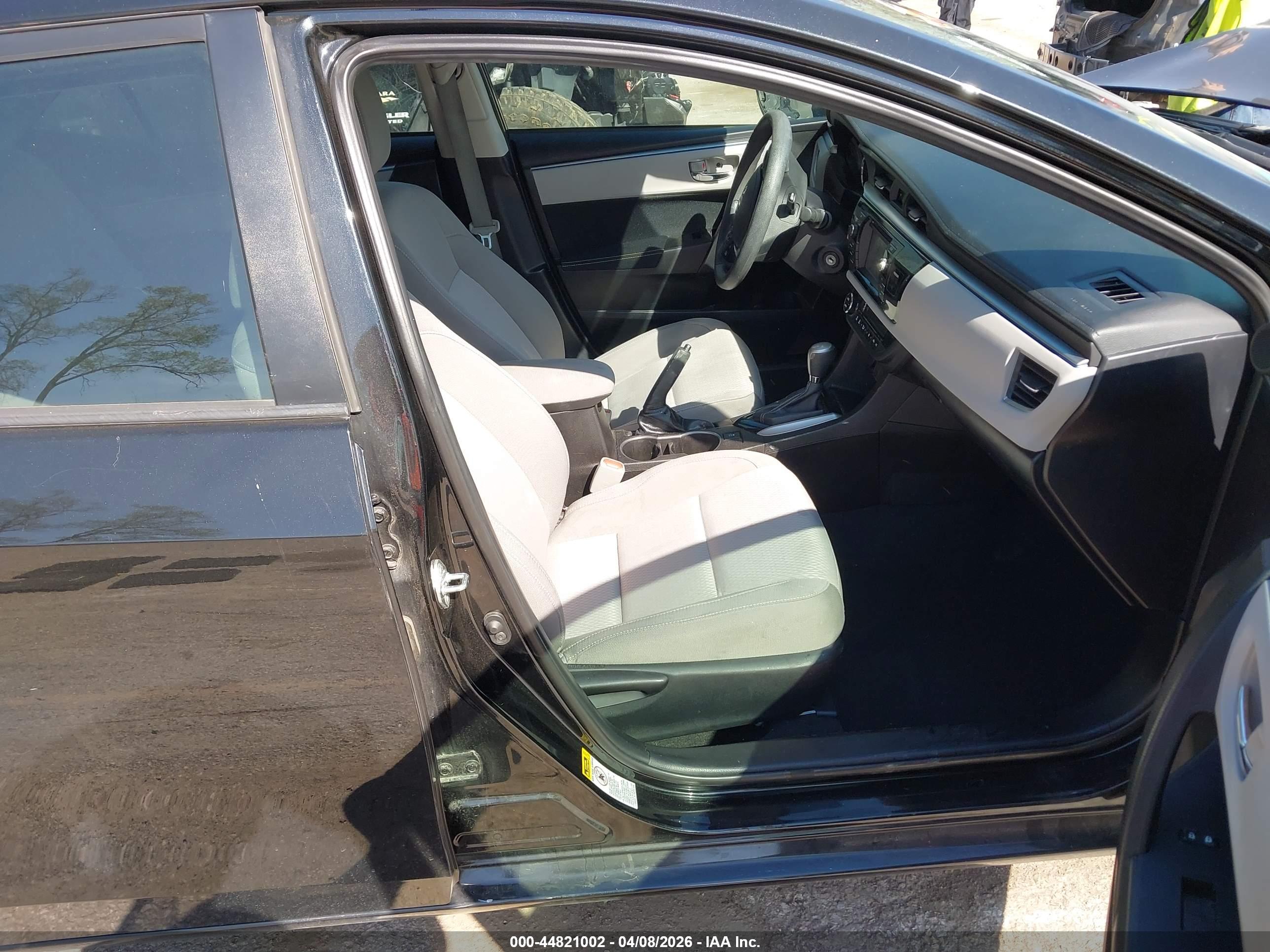 TOYOTA COROLLA image 5