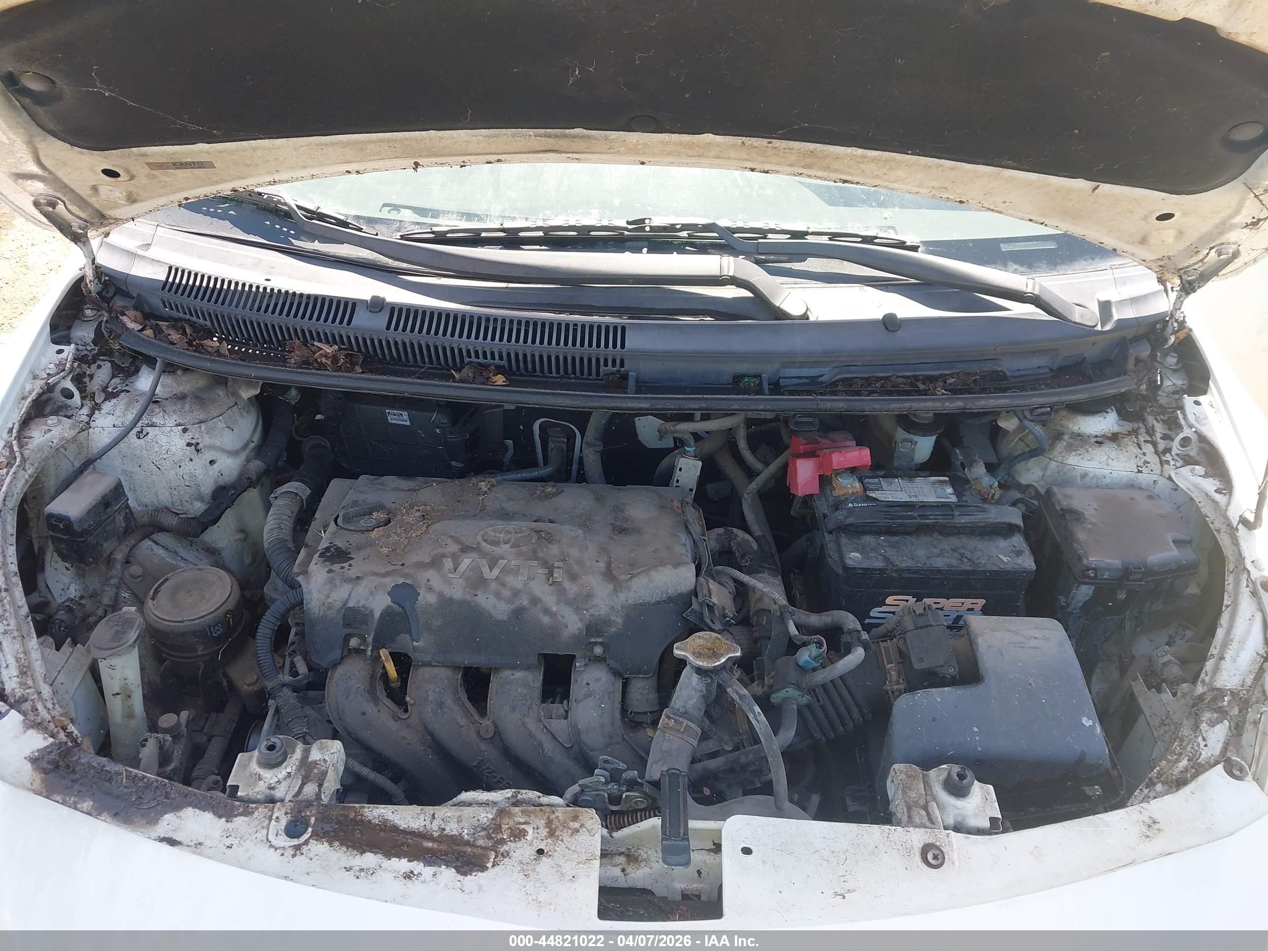 TOYOTA YARIS image 10