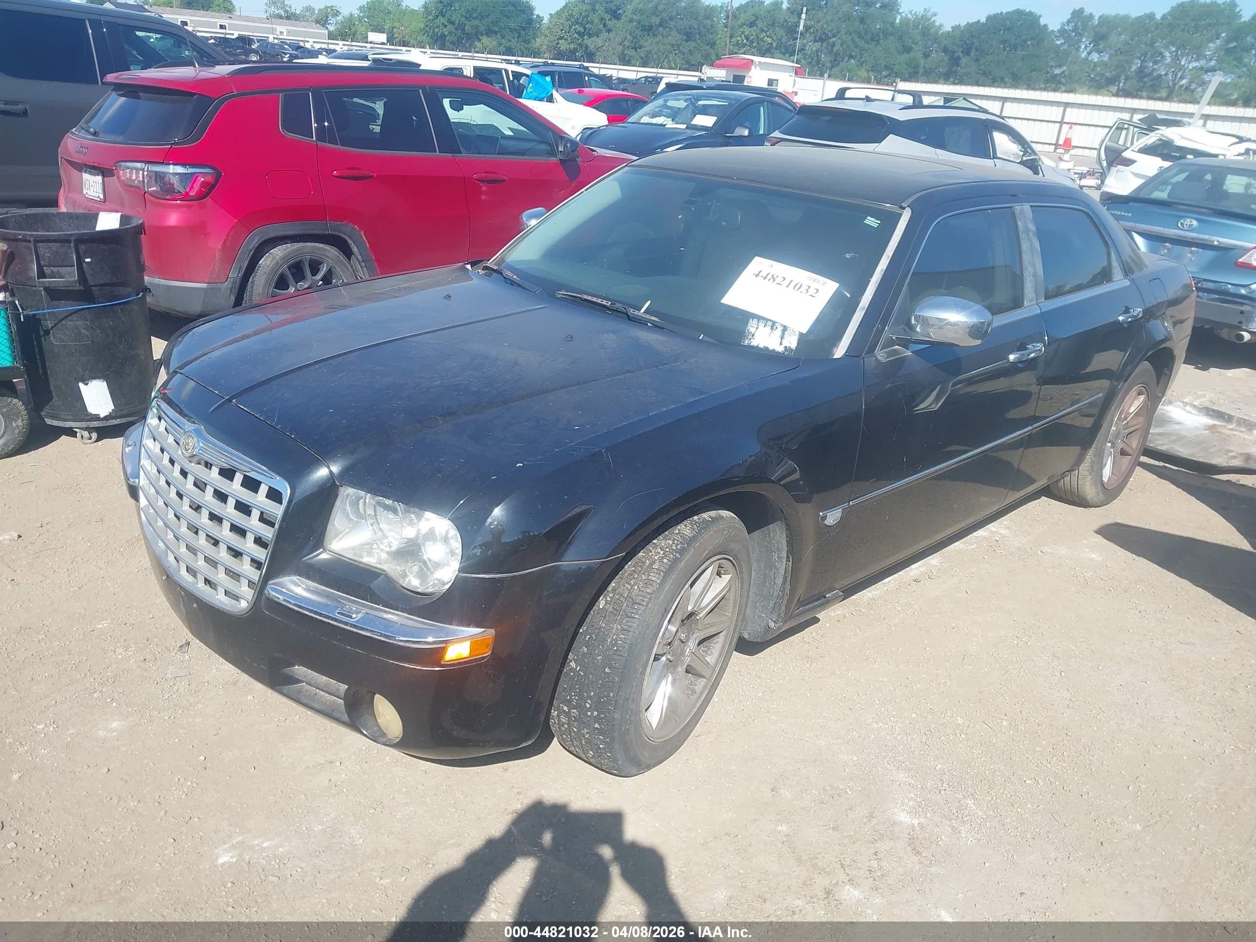 CHRYSLER 300C image 2