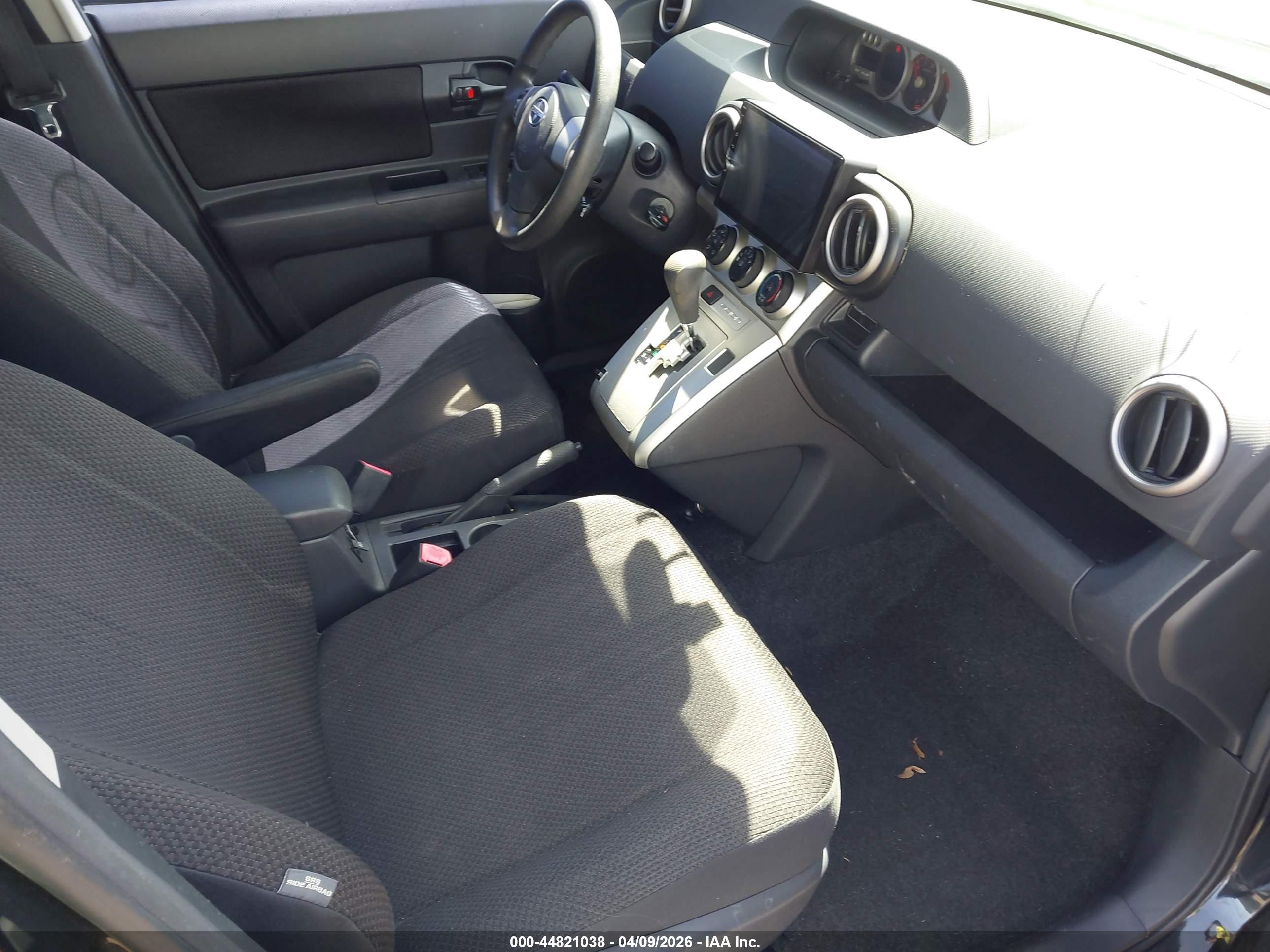 SCION XB image 5